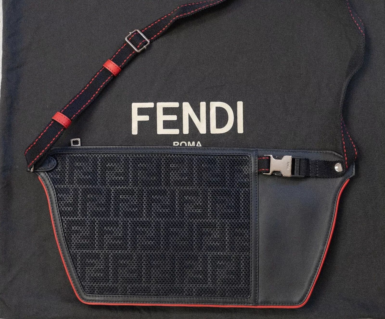 Fendi FENDI Vitello Grace Red Black 3 Pocket Belt Pouch Leather Size ONE SIZE - 9 Thumbnail