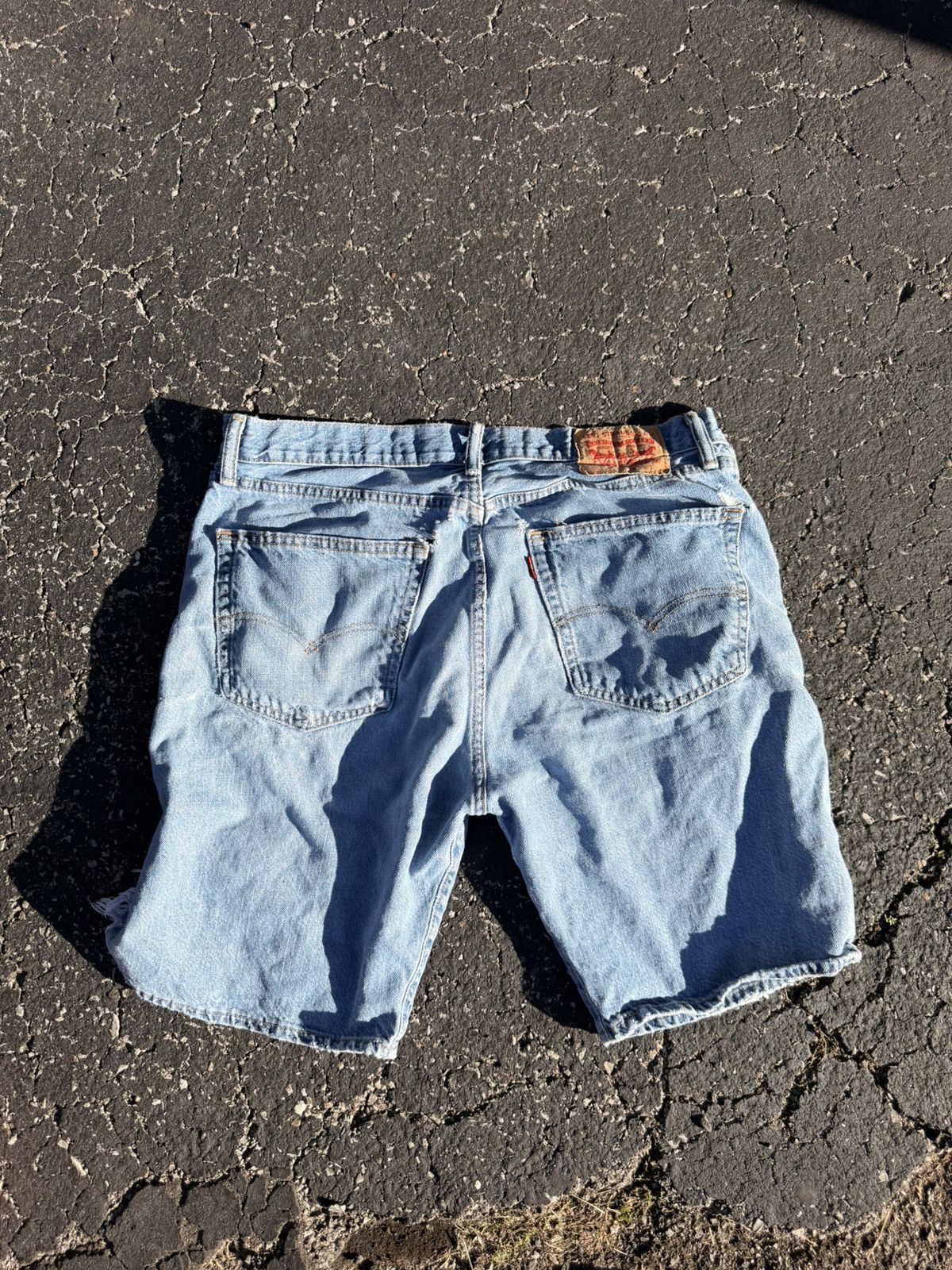 Levi's Vintage Clothing Vintage Levi’s Distressed Denim Size US 36 / EU 52 - 2 Thumbnail