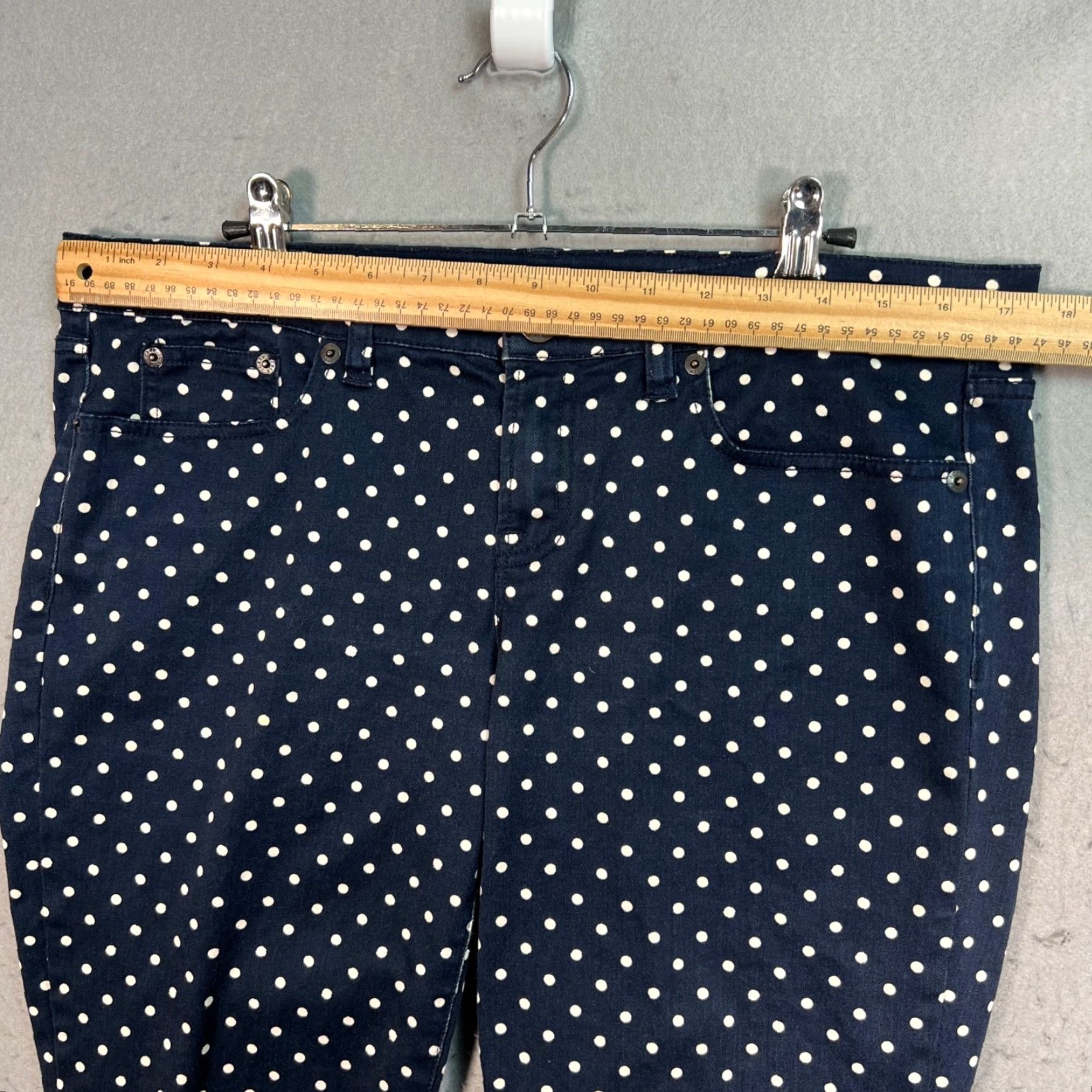 J.Crew J.Crew Toothpick Polka Dot Skinny Jeans Size 31 Blue & White Cotton Blend Womens Size 24" / US 00 / IT 34 - 5 Thumbnail