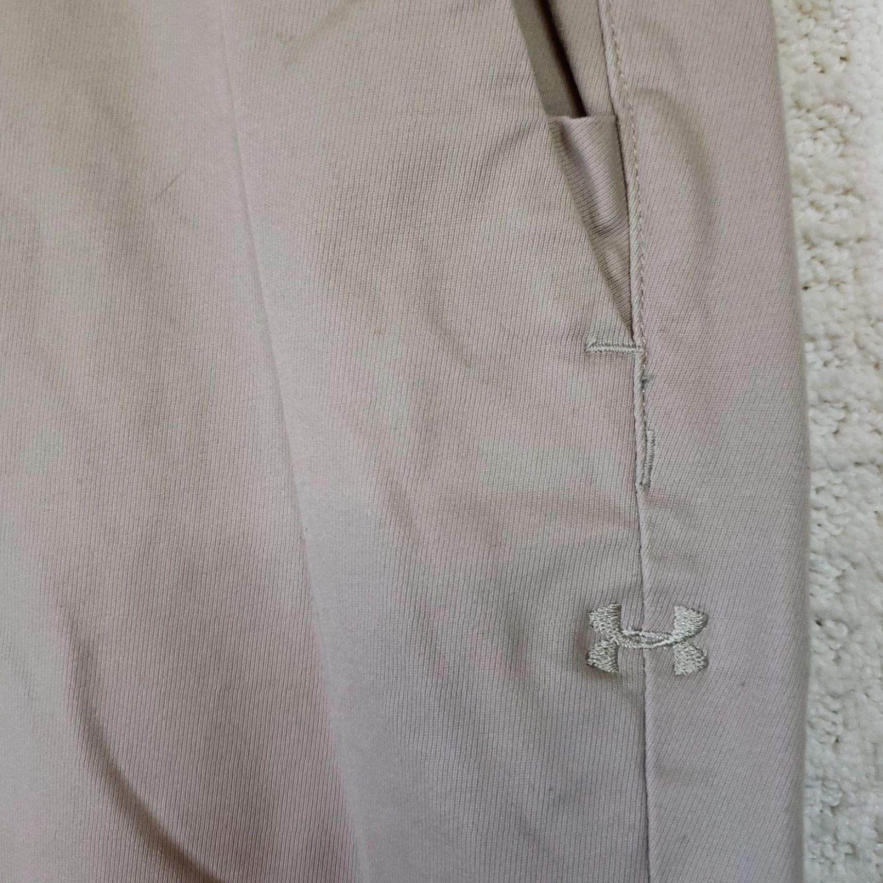 Under Armour Under Armour Chino Pants Men's Size 36 Regular Beige Stretch Golf Pants Straight Leg Slip Pocket UA Embroidered 34" Inseam Golf Theme Size US 36 / EU 52 - 6 Thumbnail