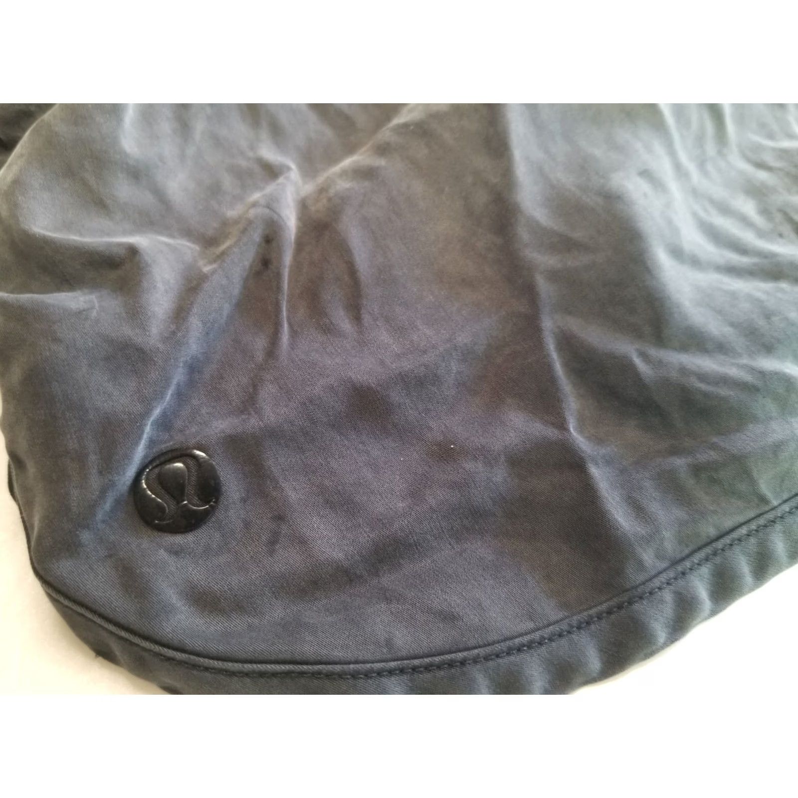 Lululemon Lululemon Athletic Shorts Womens Size 2 Black Elastic Waist Pockets Drawstring Activewear Gym Running 2 Size 26" / US 2 / IT 38 - 5 Thumbnail