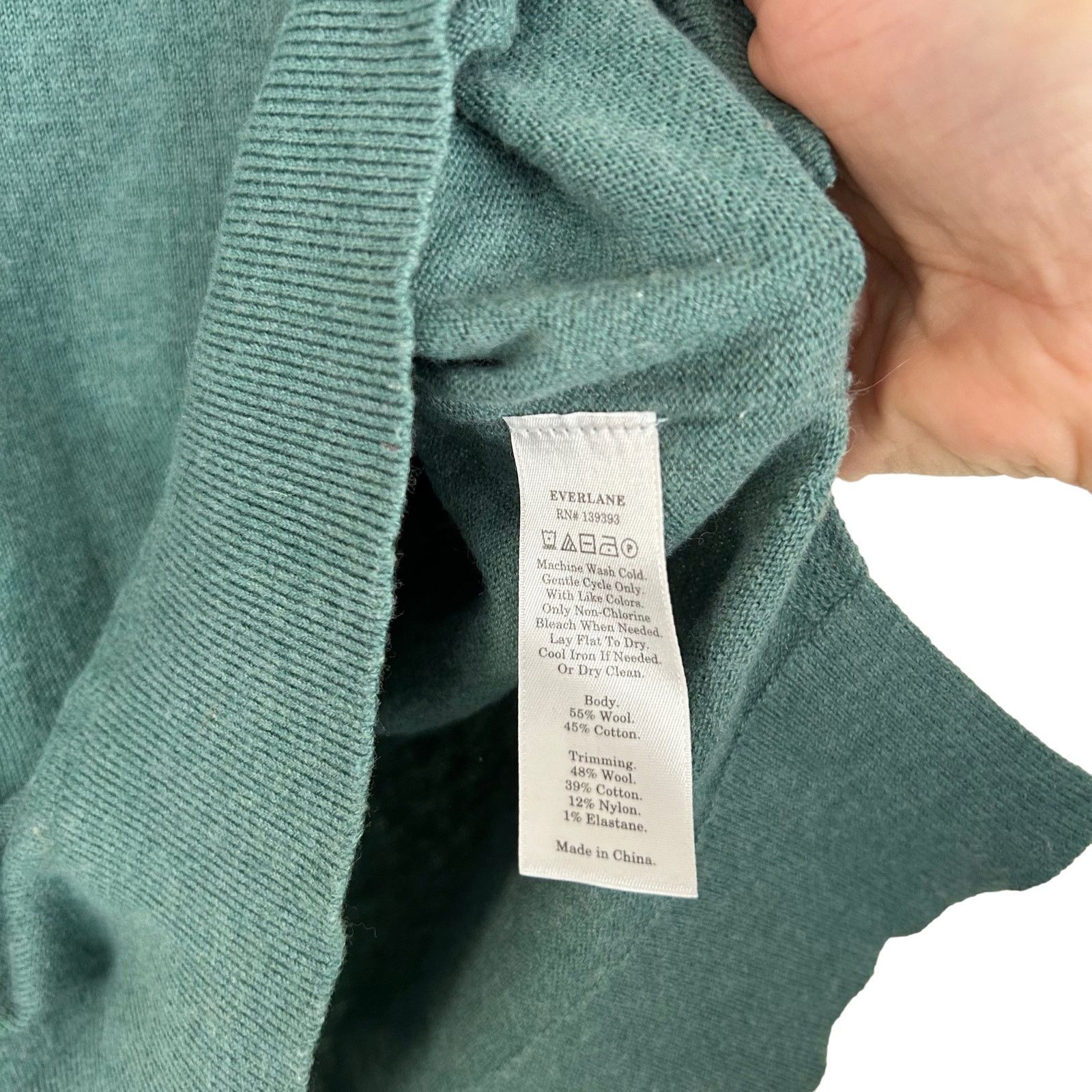 Everlane Everlane Green Wool Blend Short Sleeve Turtleneck Sz S Size S / US 4 / IT 40 - 3 Thumbnail
