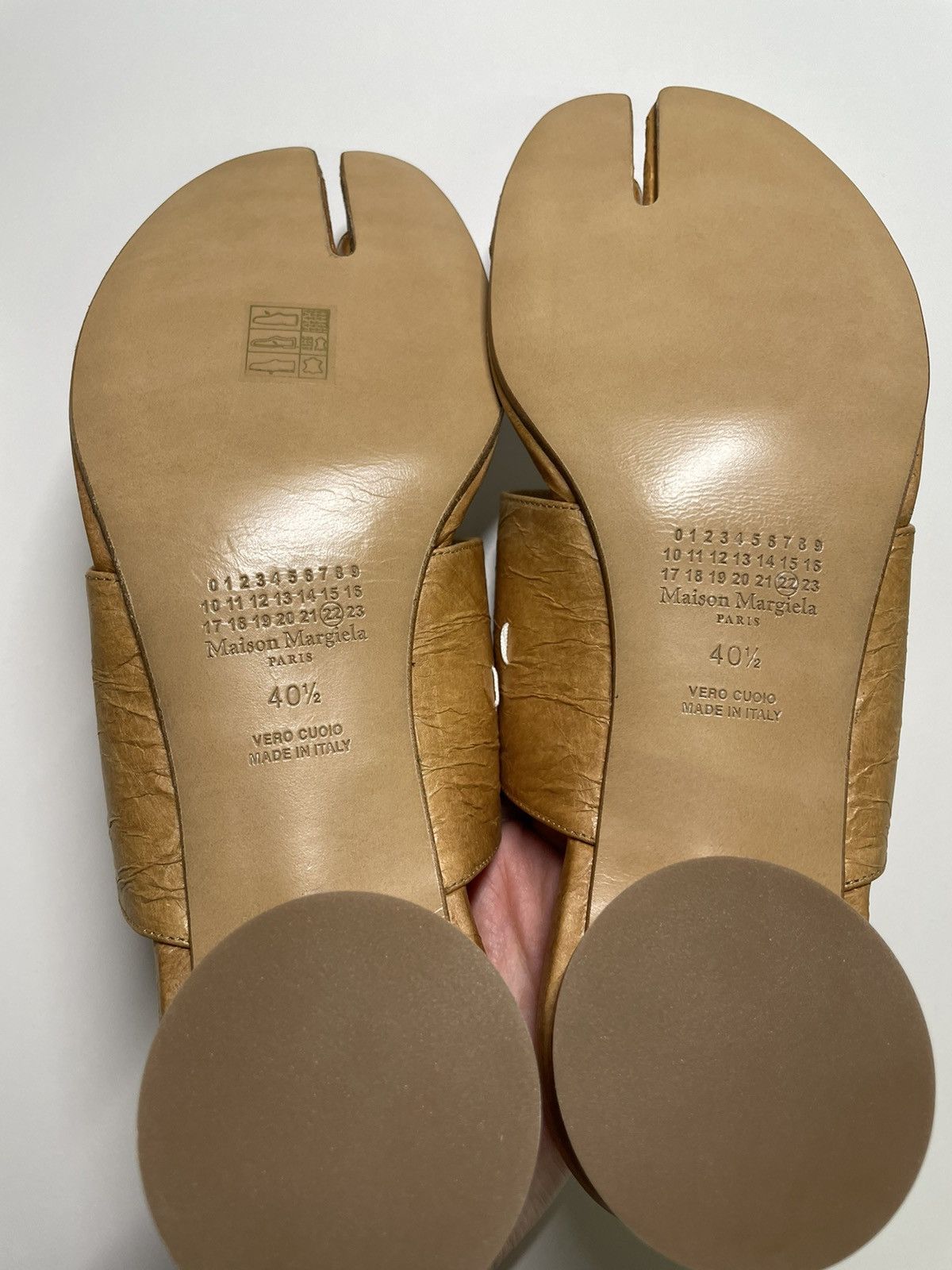 Maison Margiela Maison Margiela Tabi Sandals (1404) Size US 10.5 / IT 40.5 - 5 Thumbnail