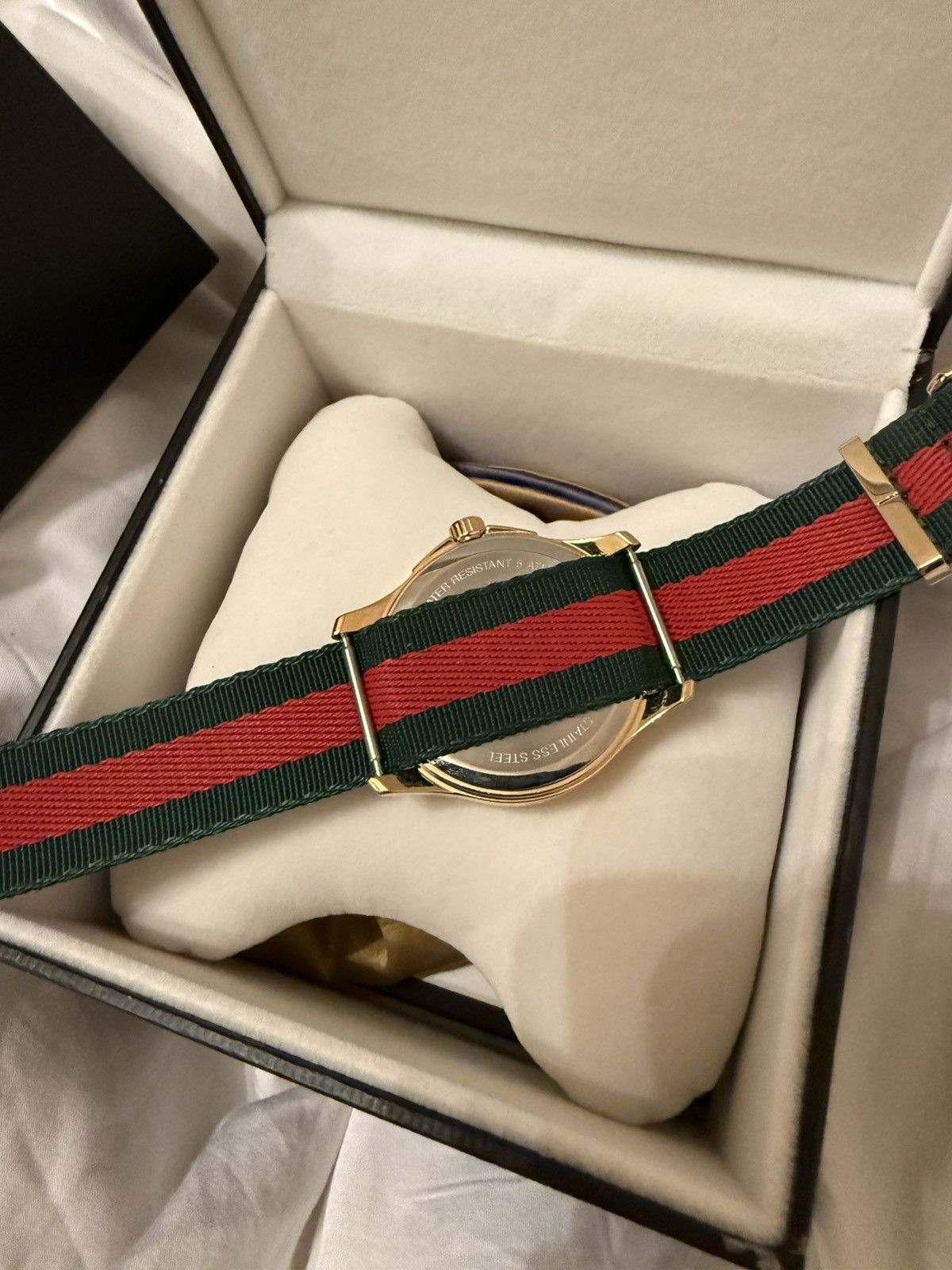 Gucci Gucci G-Timeless Red & Green Gold Bee Watch Size ONE SIZE - 4 Thumbnail