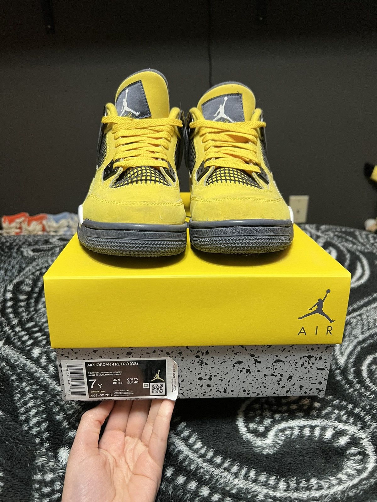 image of Nike Jordan 4 Lightning Gently Used Shoes in Yellow, Men's (Size 7)