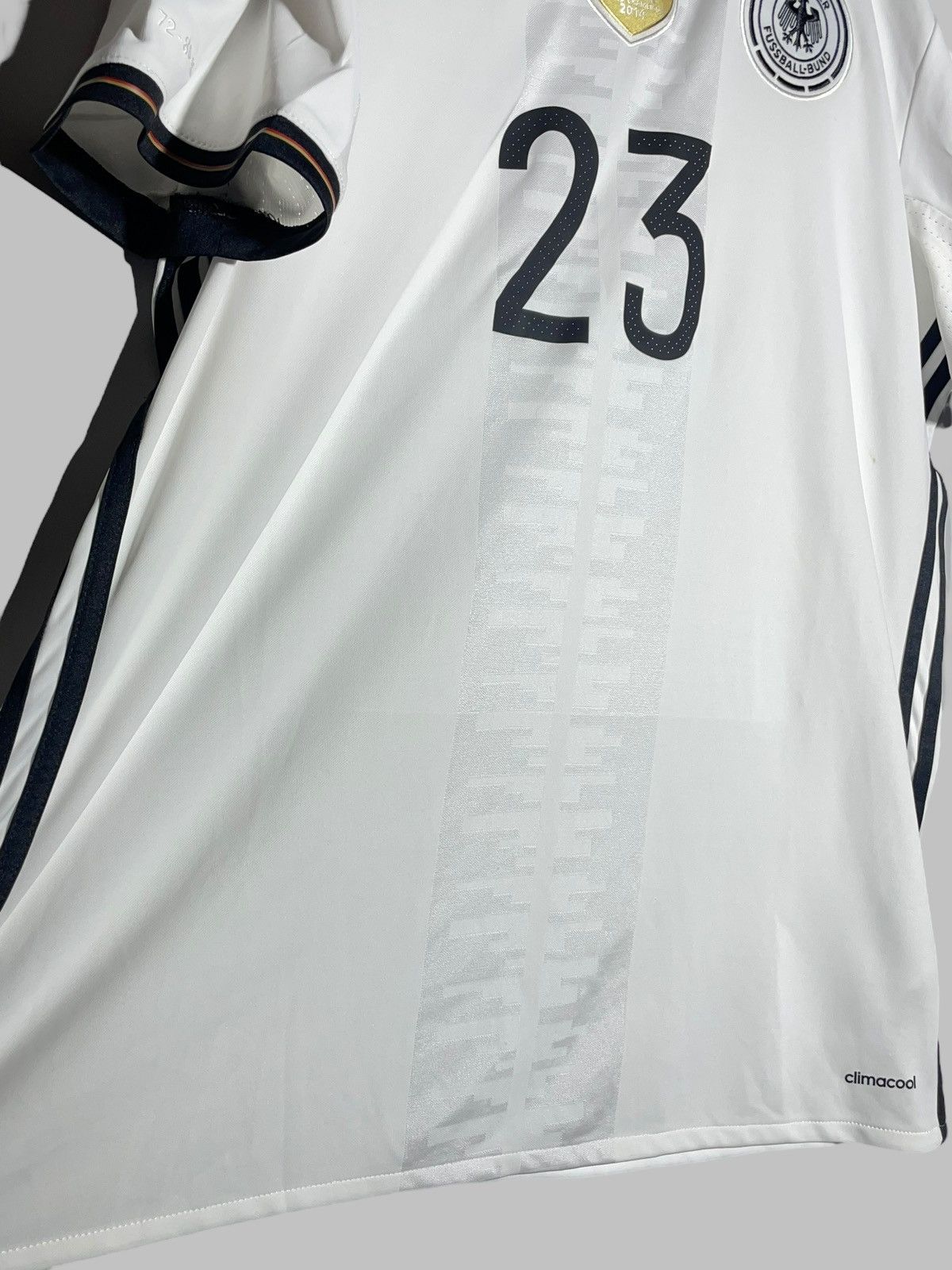 Adidas #23 Mario Gomez Germany 2016/17 Home Football Shirt Jersey Size US XL / EU 56 / 4 - 9 Thumbnail