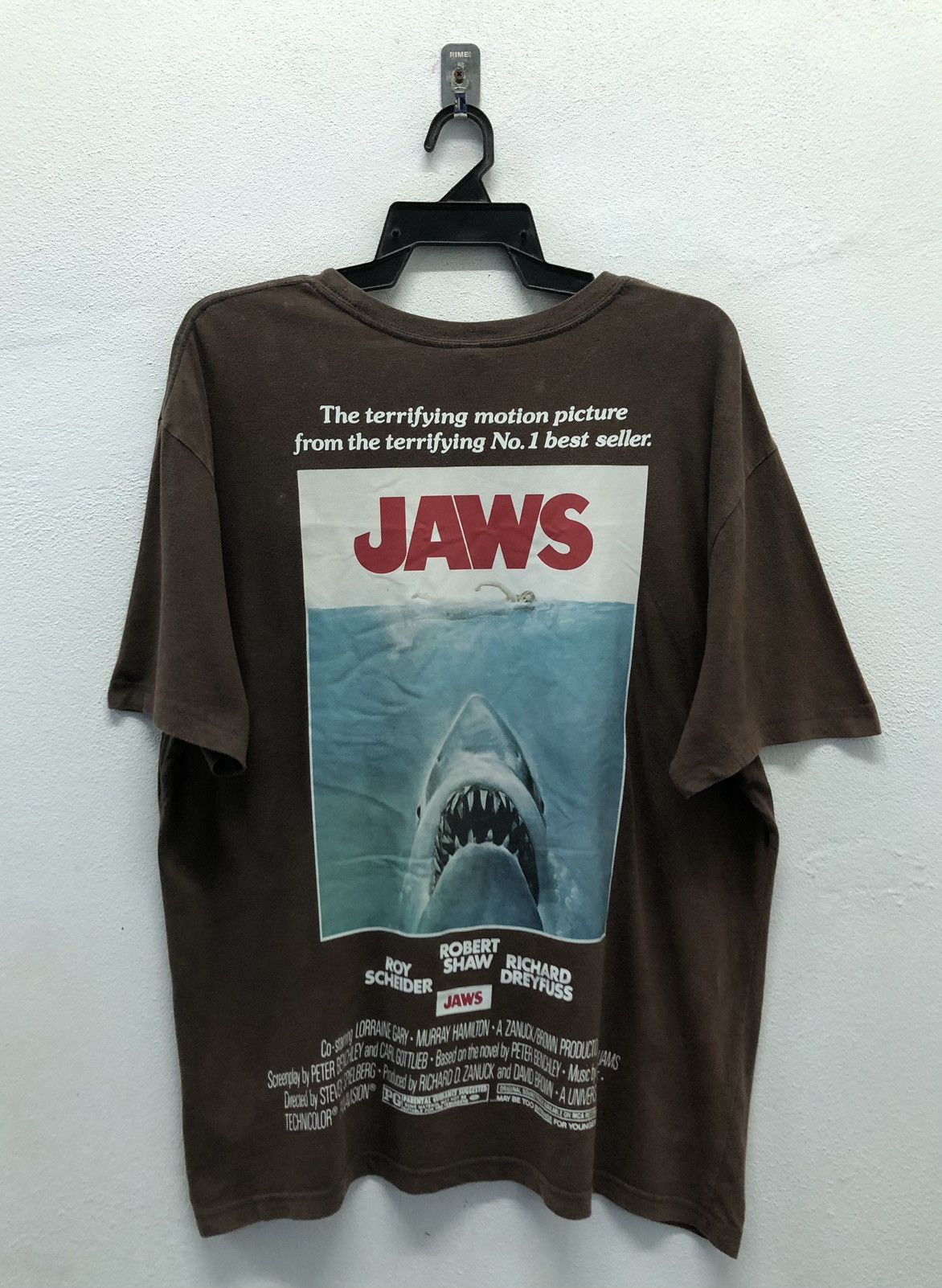 Divided Divided H&M Universal Studios JAWS T-Shirt Size US XL / EU 56 / 4 - 1 Thumbnail