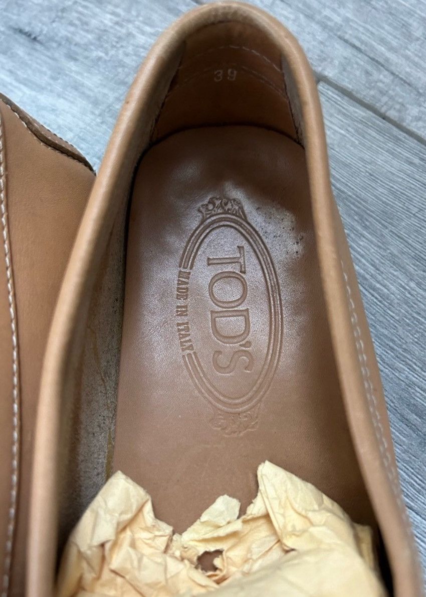 Tod's Authentic TOD’s Slipped-On Leather Loafers Size US 9 / IT 39 - 9 Thumbnail