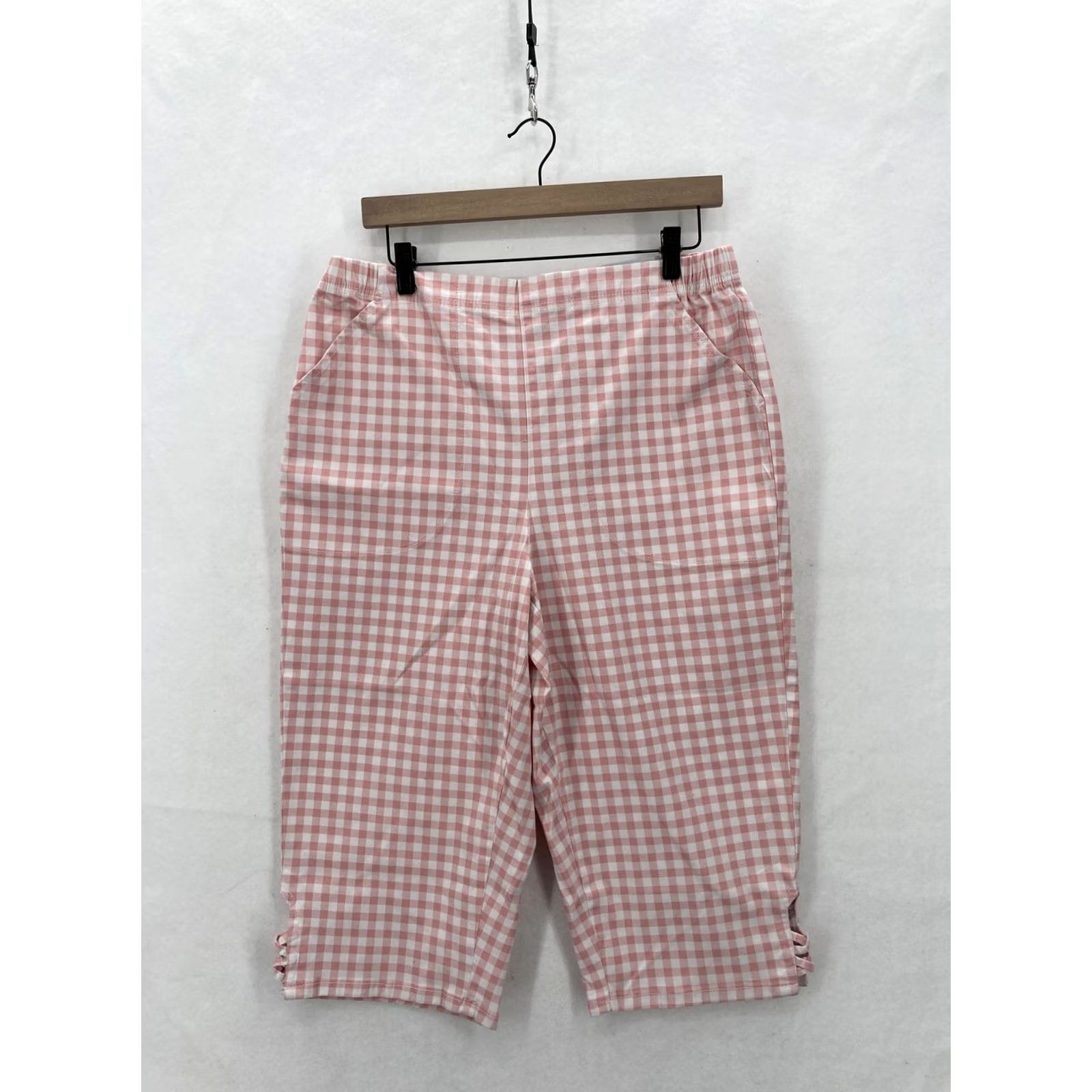 Croft & Barrow Croft & Barrow Capri Pants Womens Large Pink Gingham Skimmer Pull-On Mid Rise Size 36" / US 14 / IT 50 - 2 Thumbnail