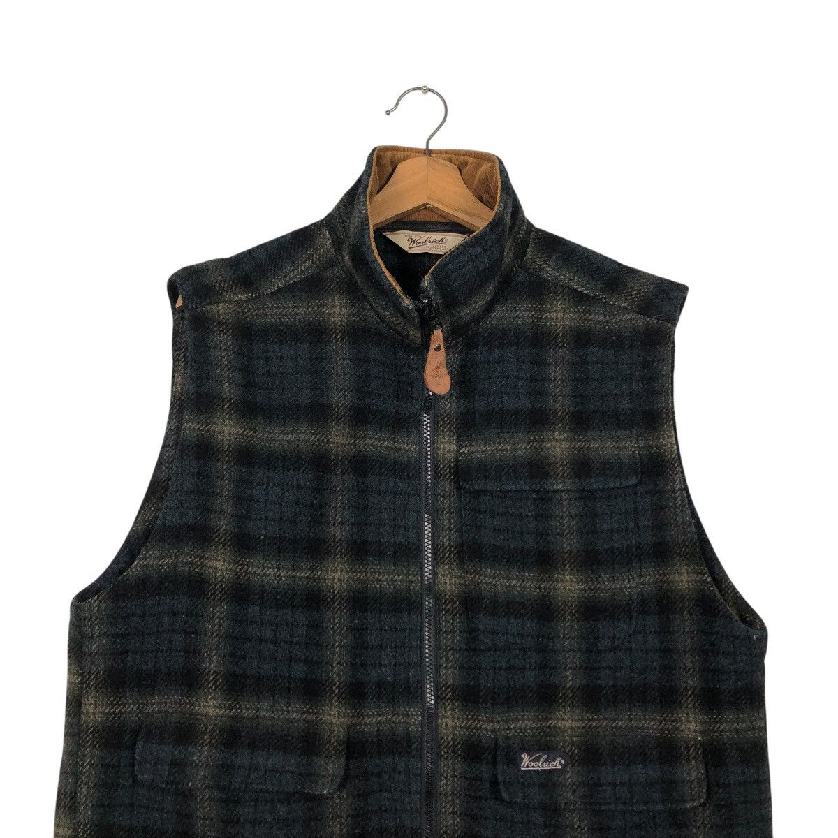 Japanese Brand 🔥VINTAGE WOOL VEST JACKET WOOLRICH TARTAN DESIGN CHECK Size US M / EU 48-50 / 2 - 5 Thumbnail