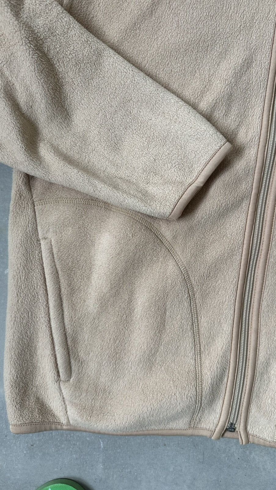 Uniqlo VINTAGE UNIQLO MIDZIPPER SWEATSHIRT Size US M / EU 48-50 / 2 - 3 Thumbnail