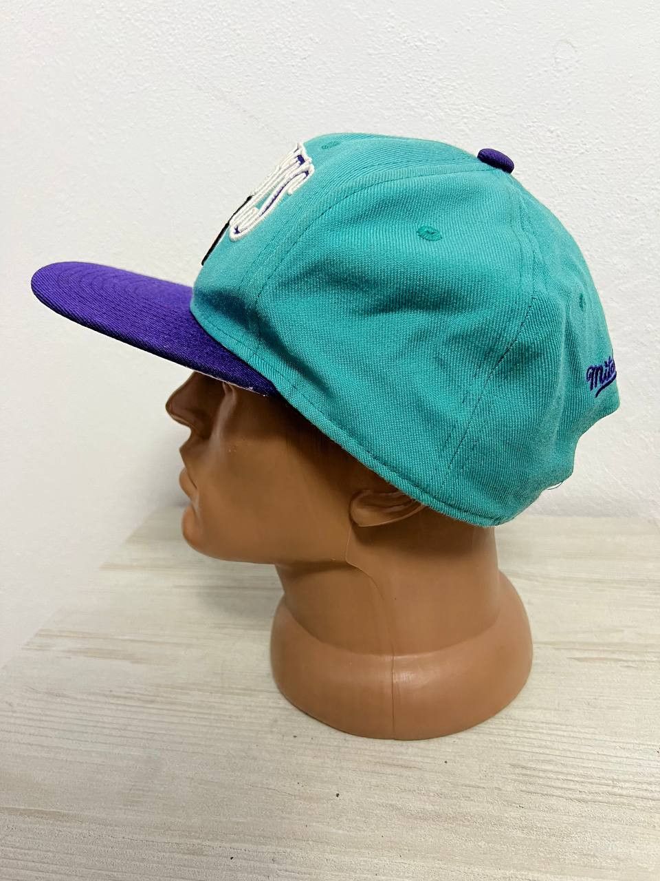 Mitchell & Ness × Vintage Vintage Charlotte Hornets Hat Snapback Mitchell Ness Cap Size ONE SIZE - 14 Thumbnail