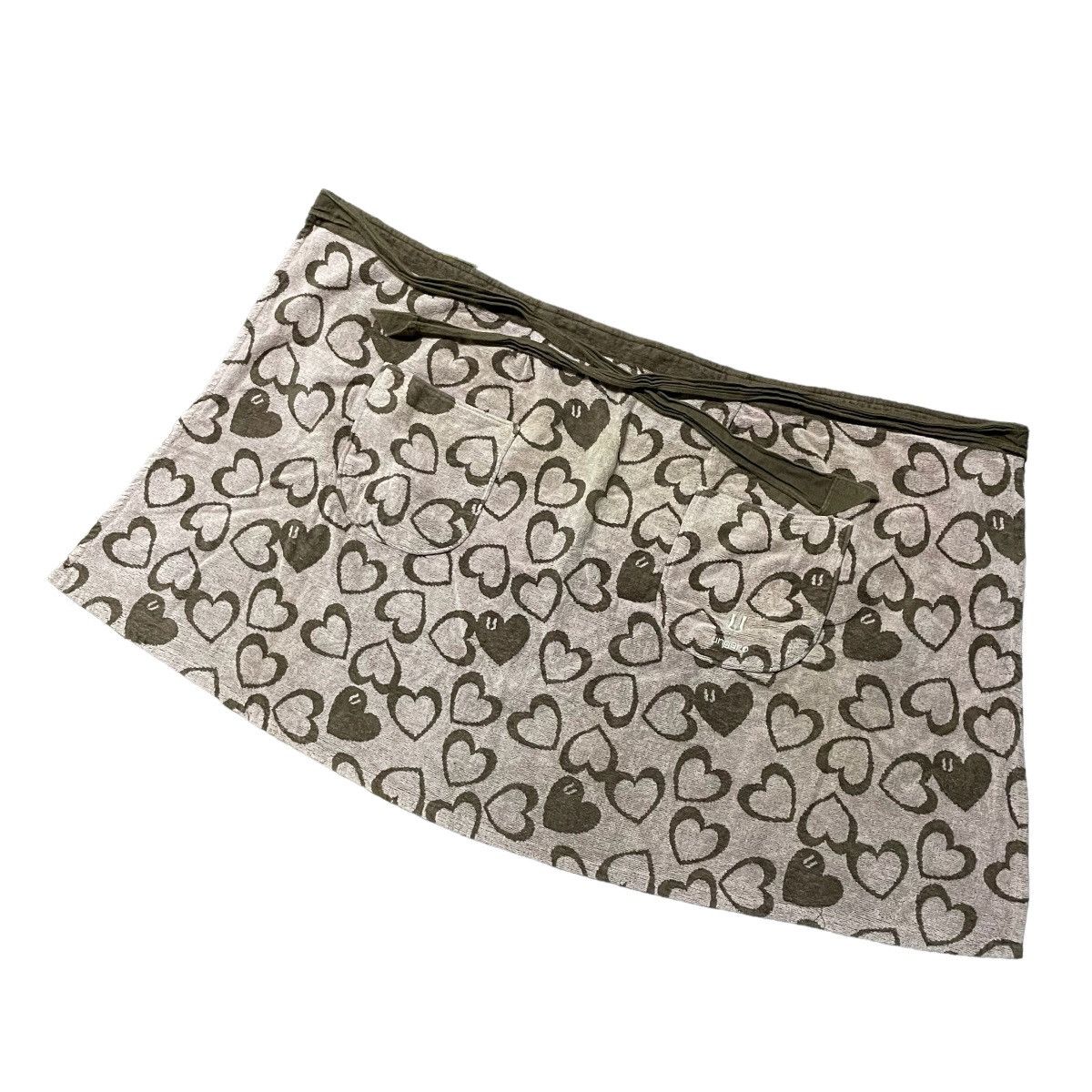 ❤️BINDING NOW❤️- U By UNGARO ALLOVERPRINT LOVE WRAP TOWEL