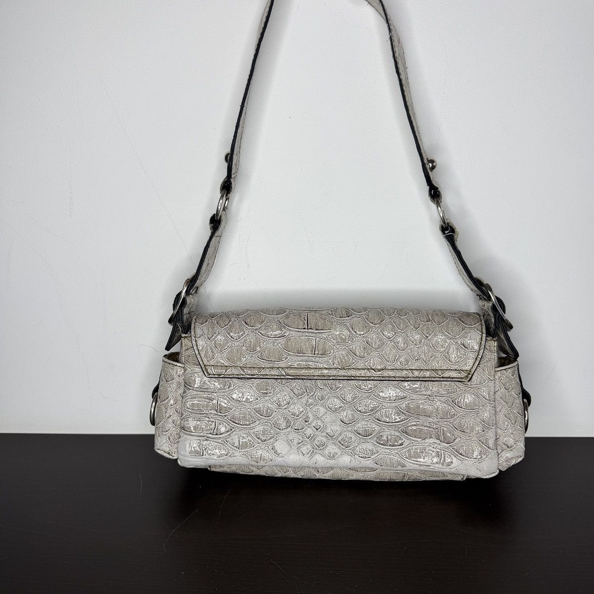 Guess Guees Style Shoulder Mini Bag Baguette Y2K Avant-garde 00’s Size ONE SIZE - 5 Thumbnail