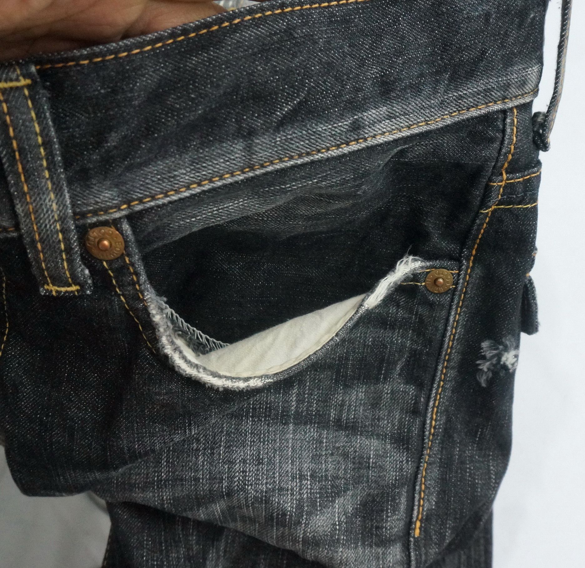🔥 EDWIN 503 Vintage Flare Black Ripped Distressed