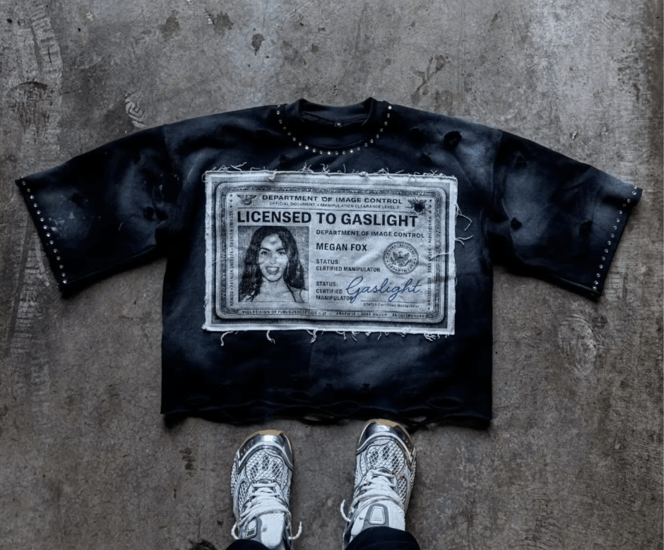 Japanese Brand Gothic Y2K Graphic T Shirt Size US XL / EU 56 / 4 - 1 Thumbnail