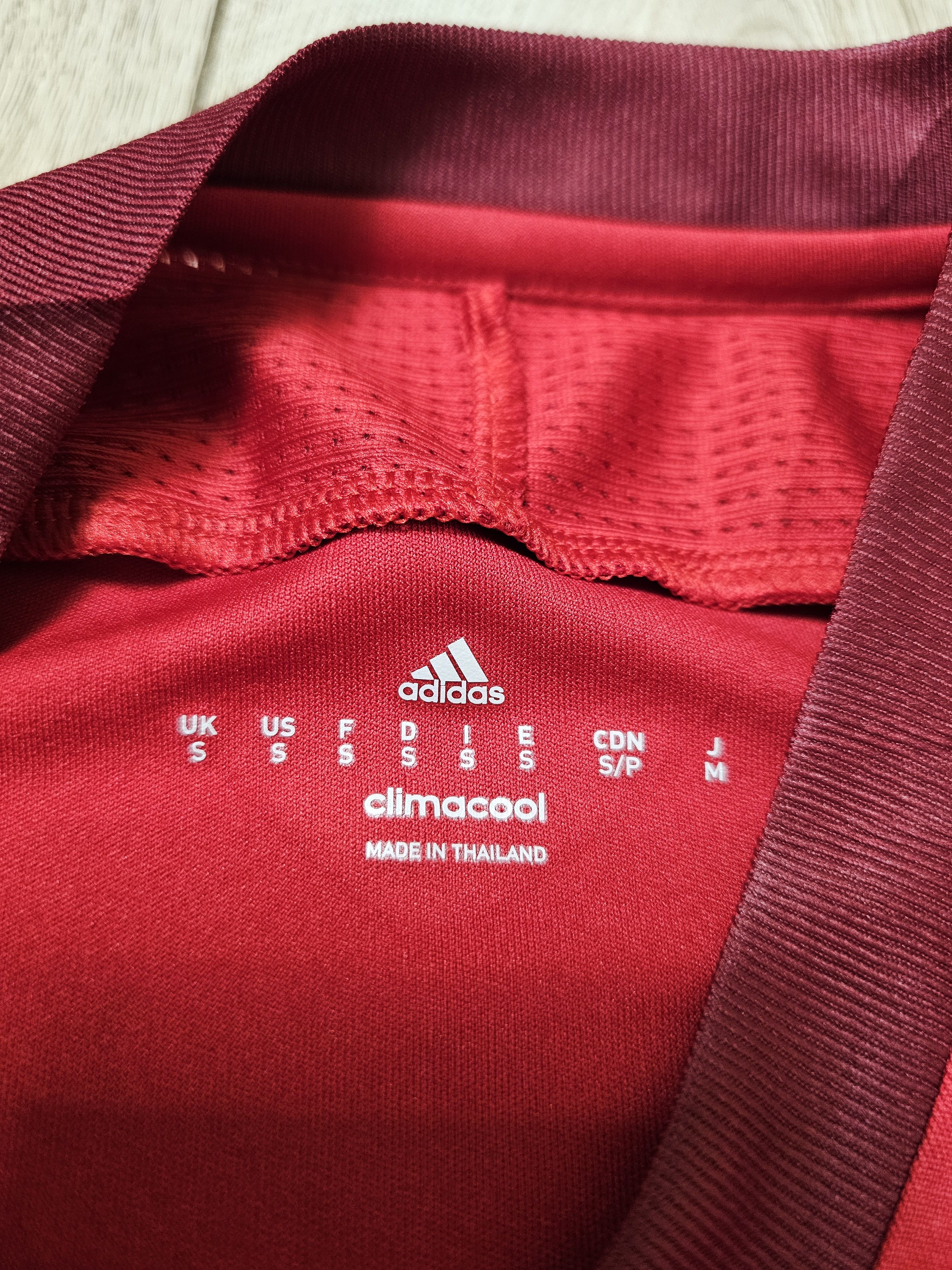 Adidas VADUZ 2017 2019 SIGNED FOOTBALL SOCCER JERSEY LIECHTENSTEIN Size US S / EU 44-46 / 1 - 9 Thumbnail