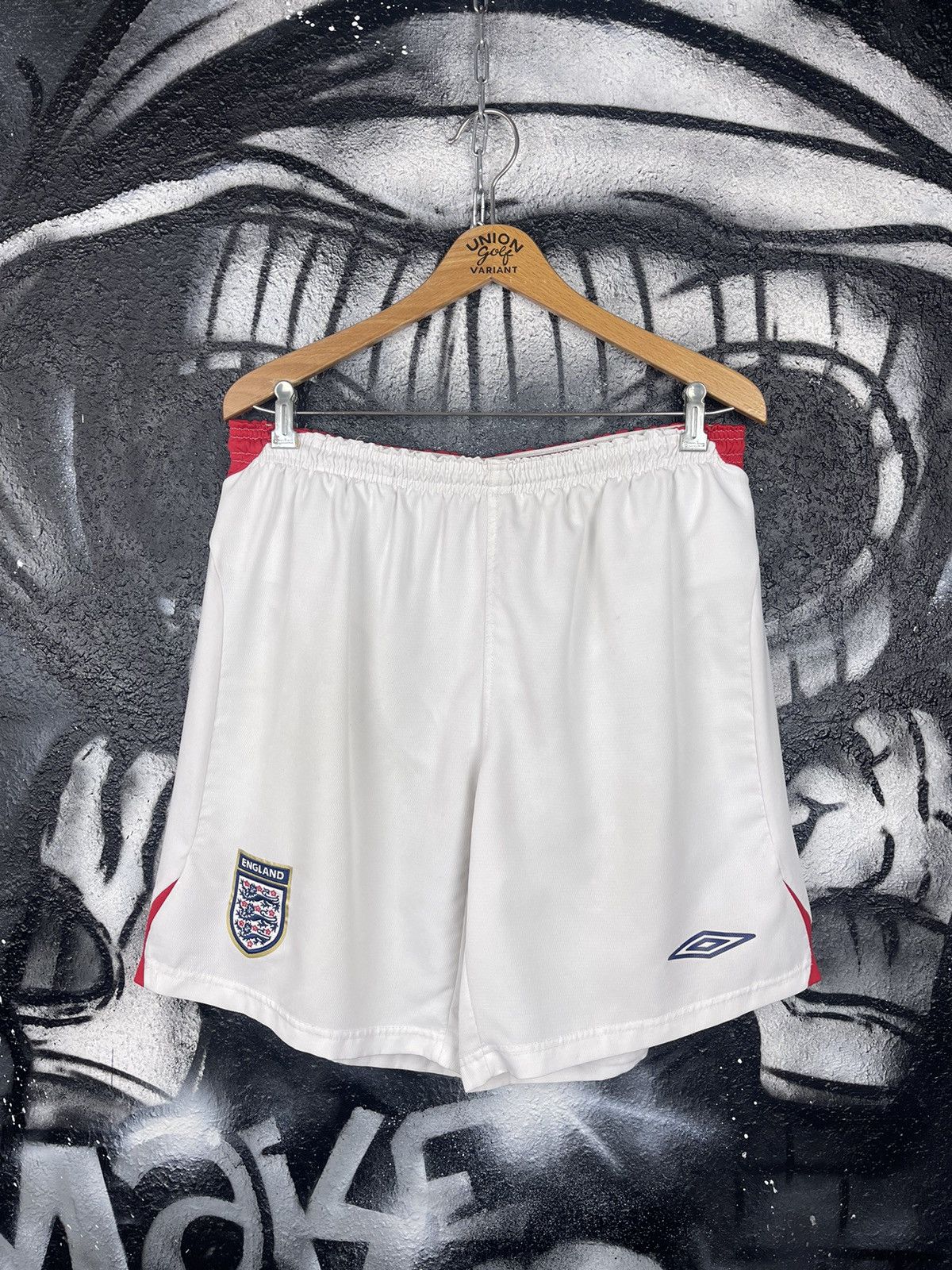 Umbro Umbro England National Football Team Vintage White Soccer Shorts Men’s Size XL Size US 36 / EU 52 - 2 Thumbnail