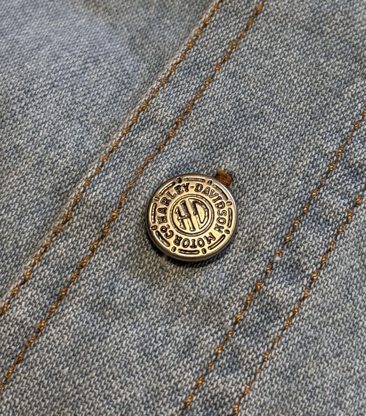Harley Davidson × Vintage Vintage Harley-Davidson Denim Buttons Up Shirt Size US XL / EU 56 / 4 - 8 Thumbnail