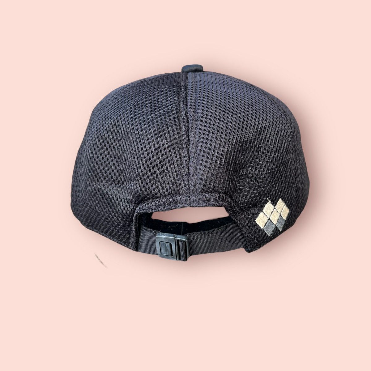 Montbell × Vintage VINTAGE MONTBELL OUTDOOR MESH STRAPBACK CAP Size ONE SIZE - 8 Thumbnail