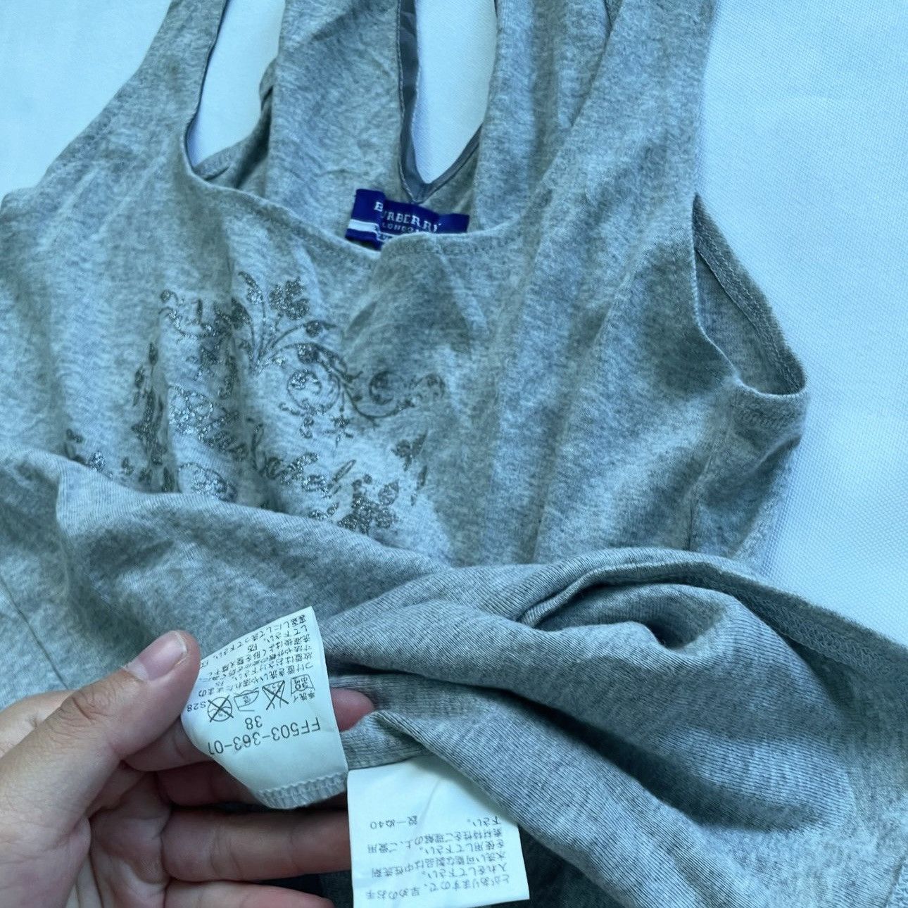Burberry × Vintage Burberry Bow-Tie Back Halter Top Size S / US 4 / IT 40 - 5 Thumbnail