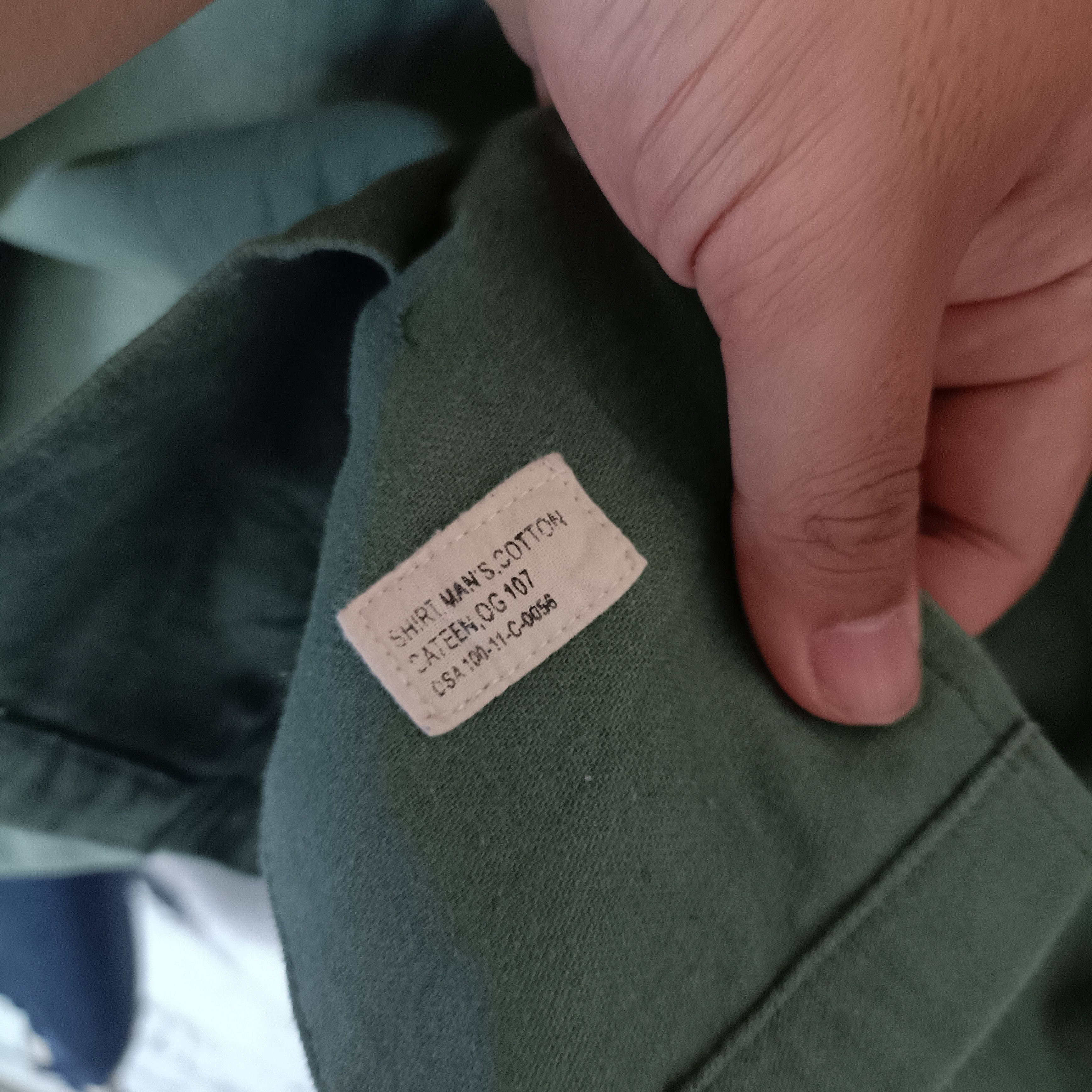 Other Shirt Man's Cotton Sateen OG 107 US NAVY Shirt Size US M / EU 48-50 / 2 - 7 Thumbnail
