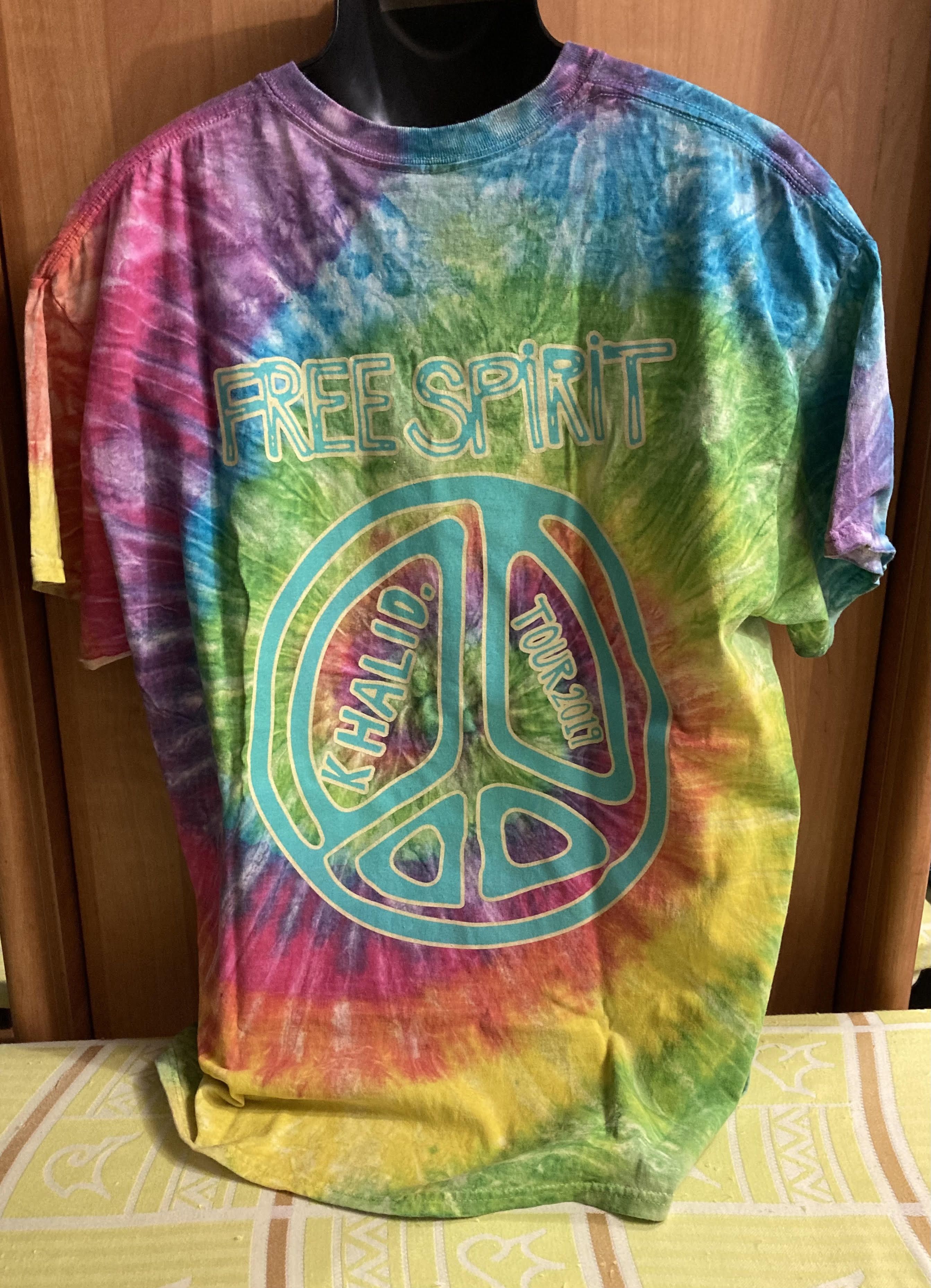 Band Tees Khalid 2019 Free Spirit Concert Tour Tie Dye T- Shirt Size US XL / EU 56 / 4 - 3 Thumbnail