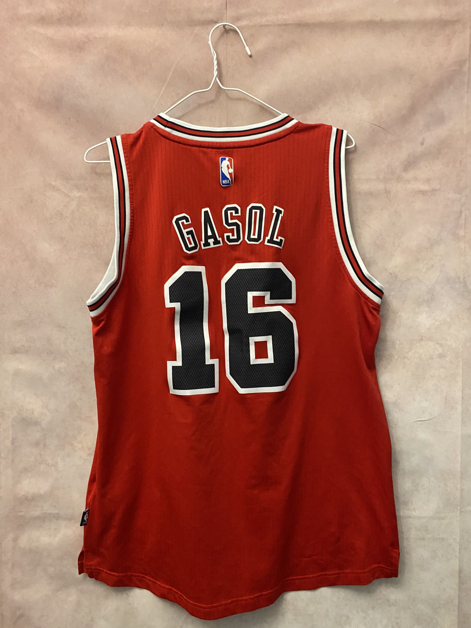 Adidas × NBA Chicago Bulls Pau Gasol Adidas Jersey #16 Basketball NBA Size US M / EU 48-50 / 2 - 2 Thumbnail