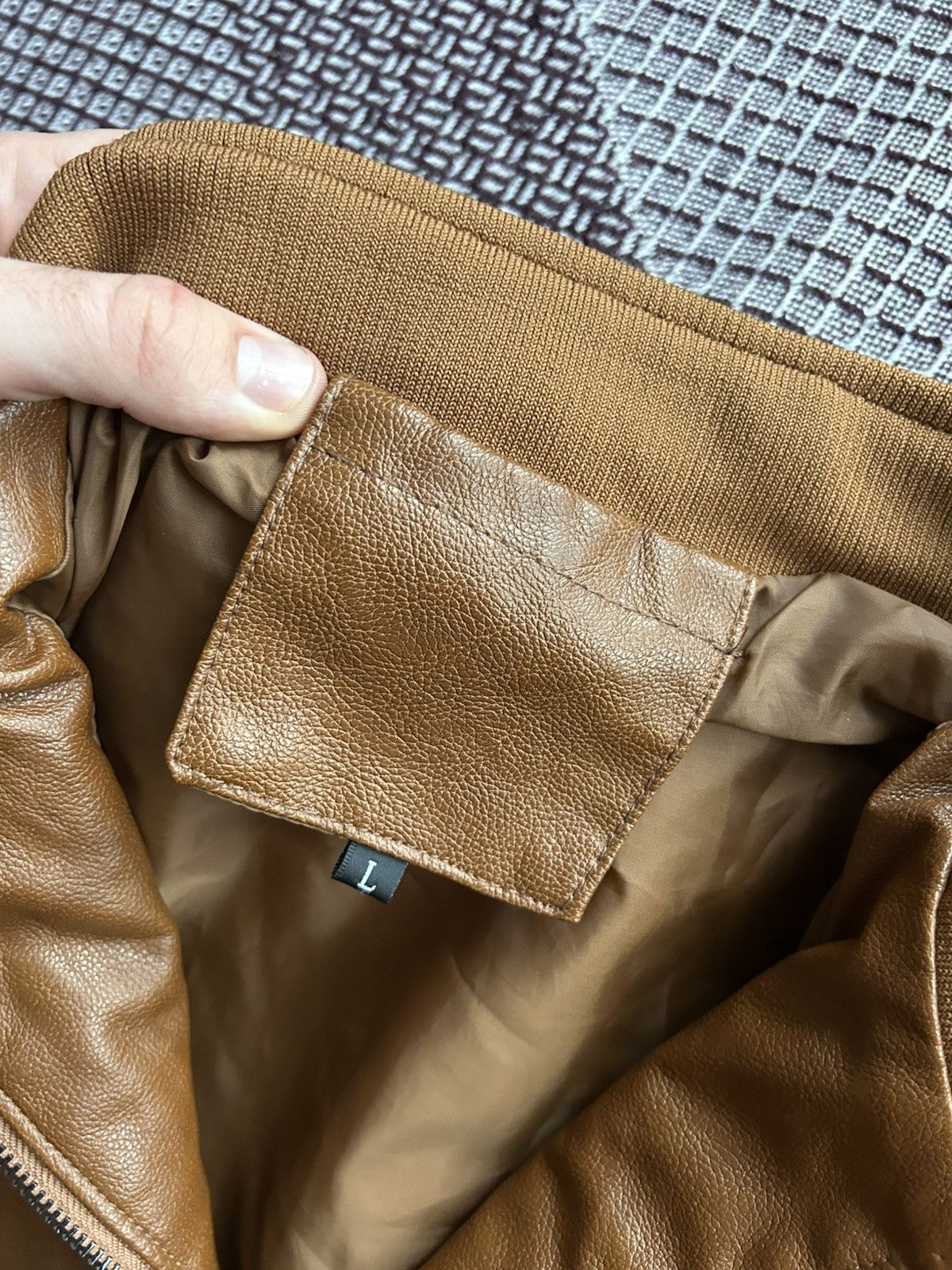 Leather Vintage Leather Bomber Jacket Japanese Vibe Solid Style Sz L Size L / US 10 / IT 46 - 8 Thumbnail