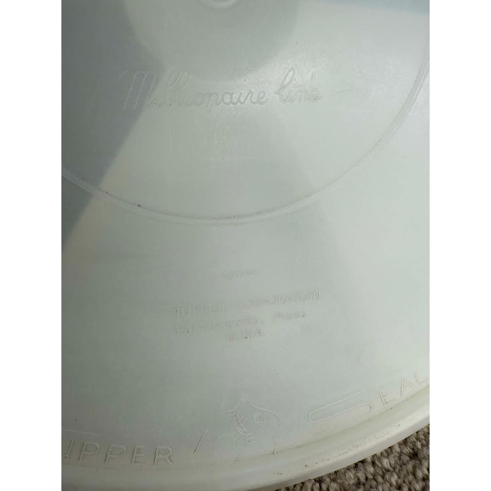 Other Vintage Tupperware Party Dish 6 Sections With Original Lid Size ONE SIZE - 4 Thumbnail