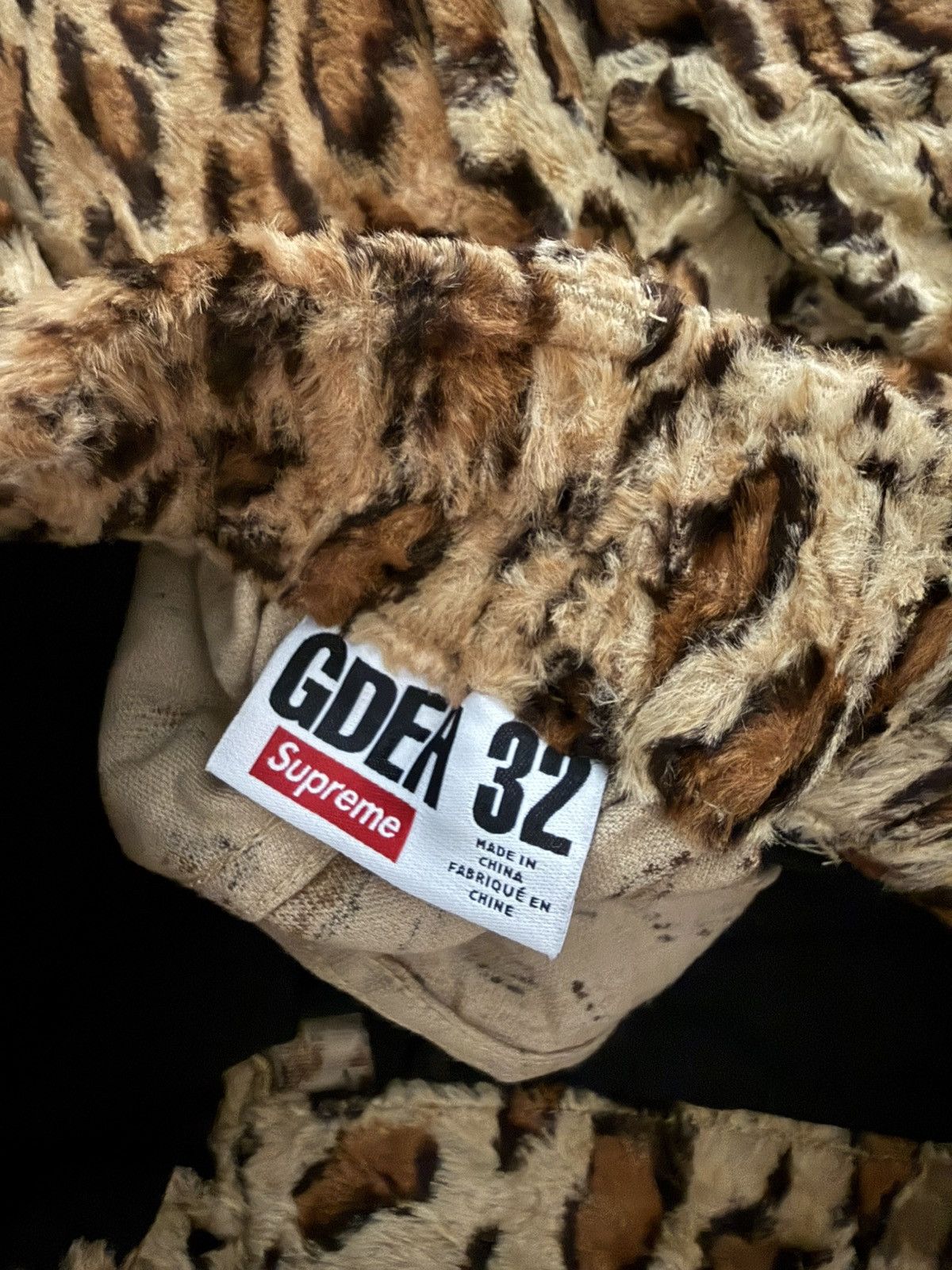 Supreme Supreme x GOODENOUGH Crushed Rayon Cargo Shorts 32 Leopard Size US 32 / EU 48 - 6 Thumbnail