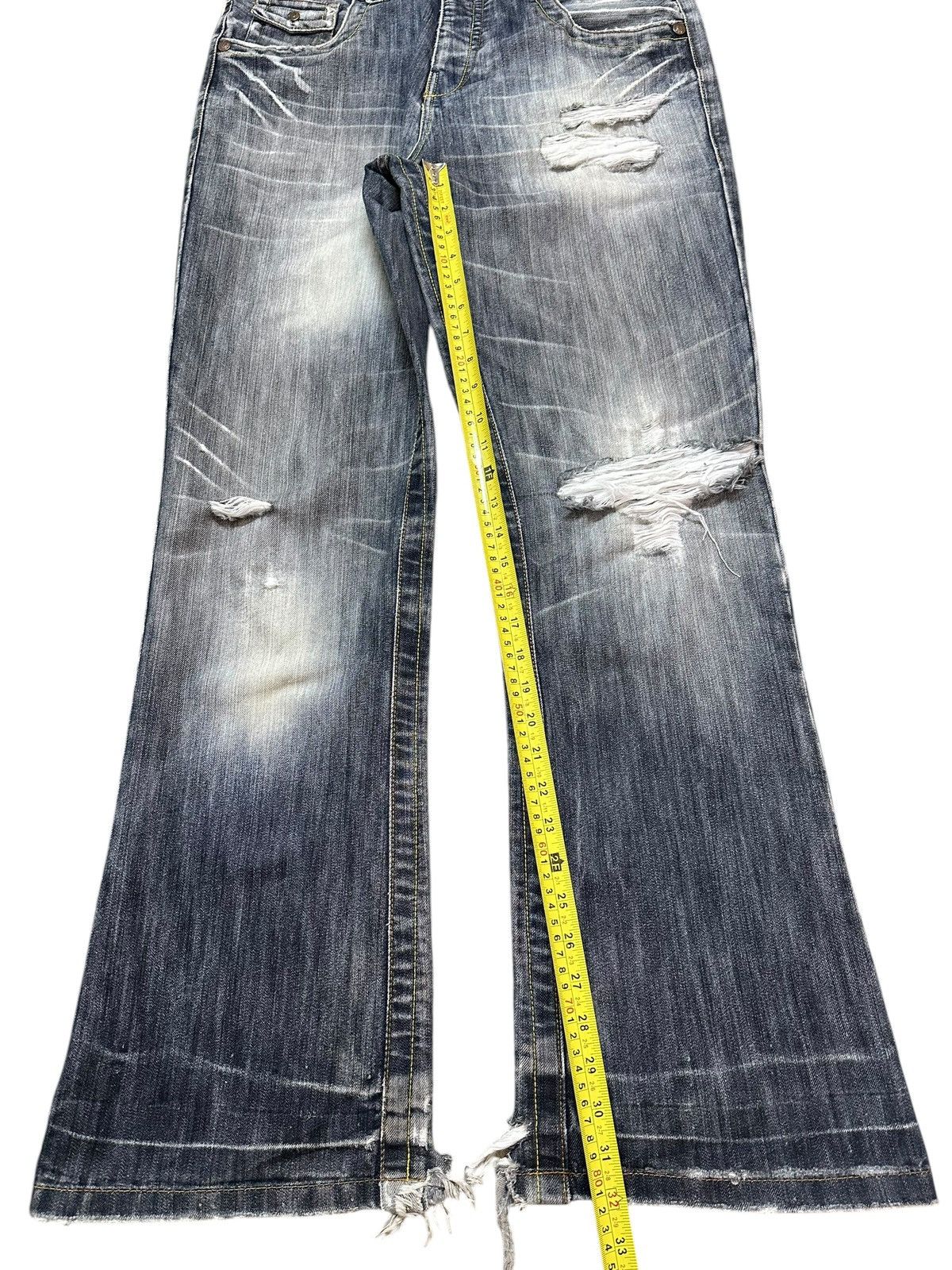 Hysteric Glamour Vintage Japanese Brand Faded Wash Distressed Wide Leg Jeans Size US 34 / EU 50 - 12 Thumbnail