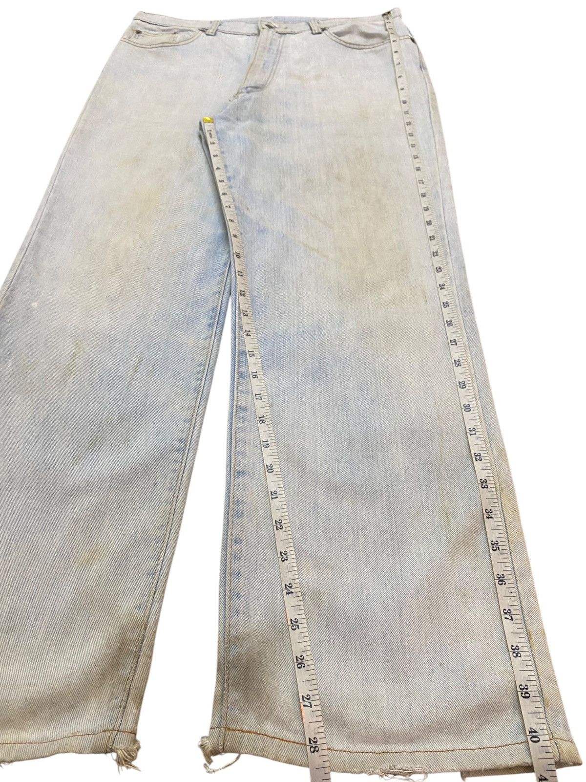Wrangler Vintage Wrangler Faded Wash Grunge Distressed Baggy Jeans Size US 31 - 19 Thumbnail