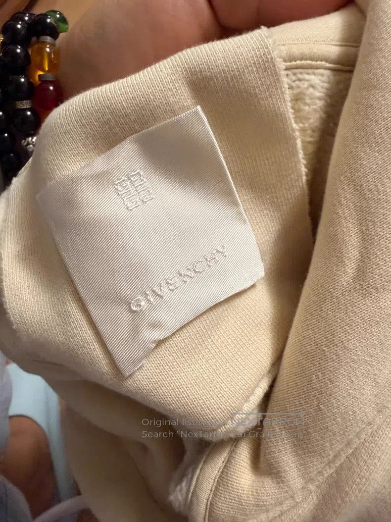 Givenchy Givenchy Pattern Printed Oversized Hooded Sweatshirt Size US M / EU 48-50 / 2 - 7 Thumbnail