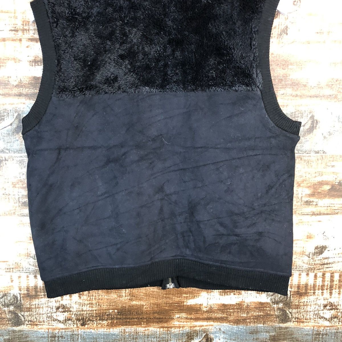 Uniqlo Uniqlo Black vintage fur japan Vest #A2193 Size US M / EU 48-50 / 2 - 14 Thumbnail