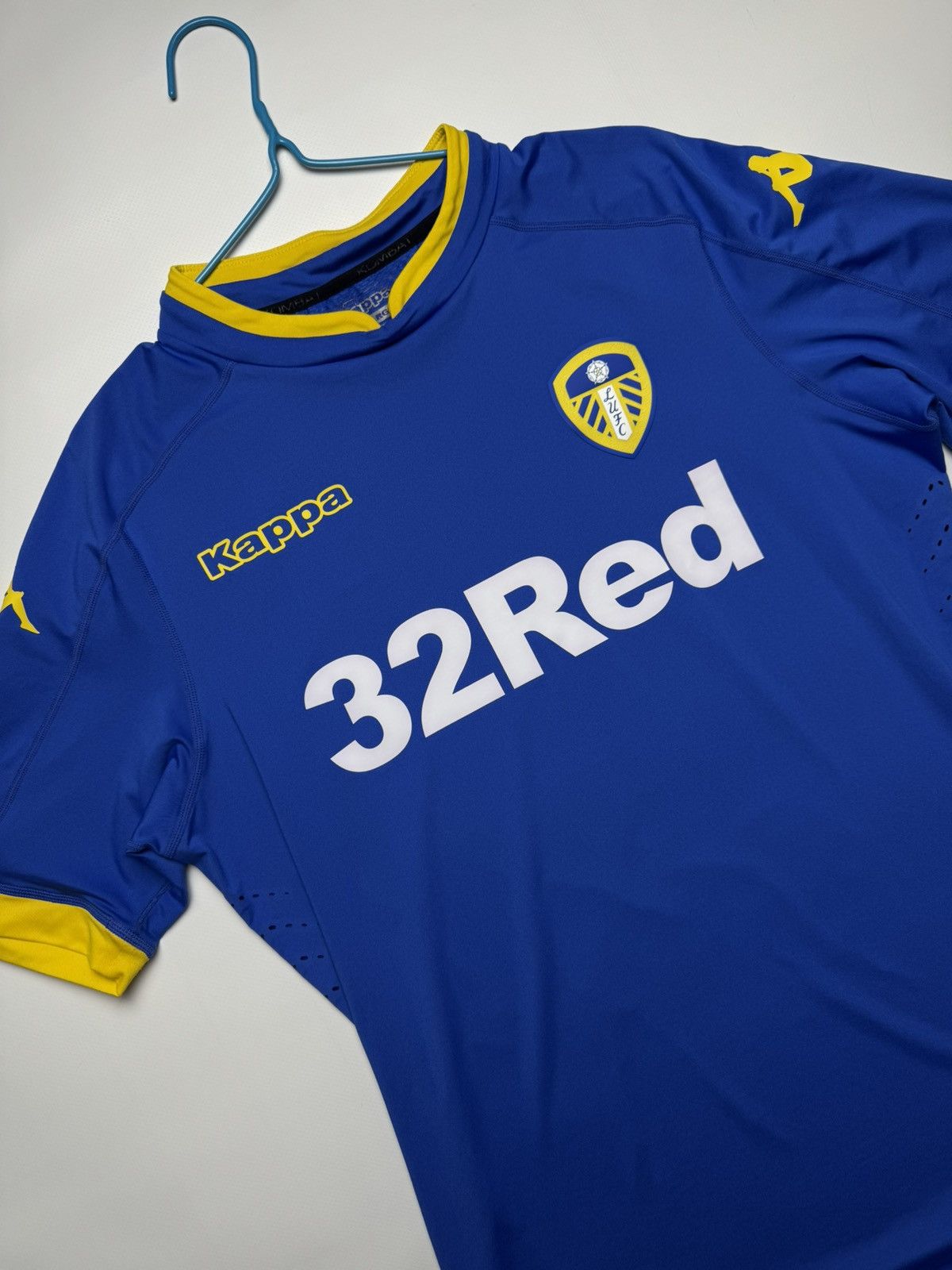Kappa Kappa Leeds United Away Football Jersey / Blue & Yellow Size US L / EU 52-54 / 3 - 3 Thumbnail