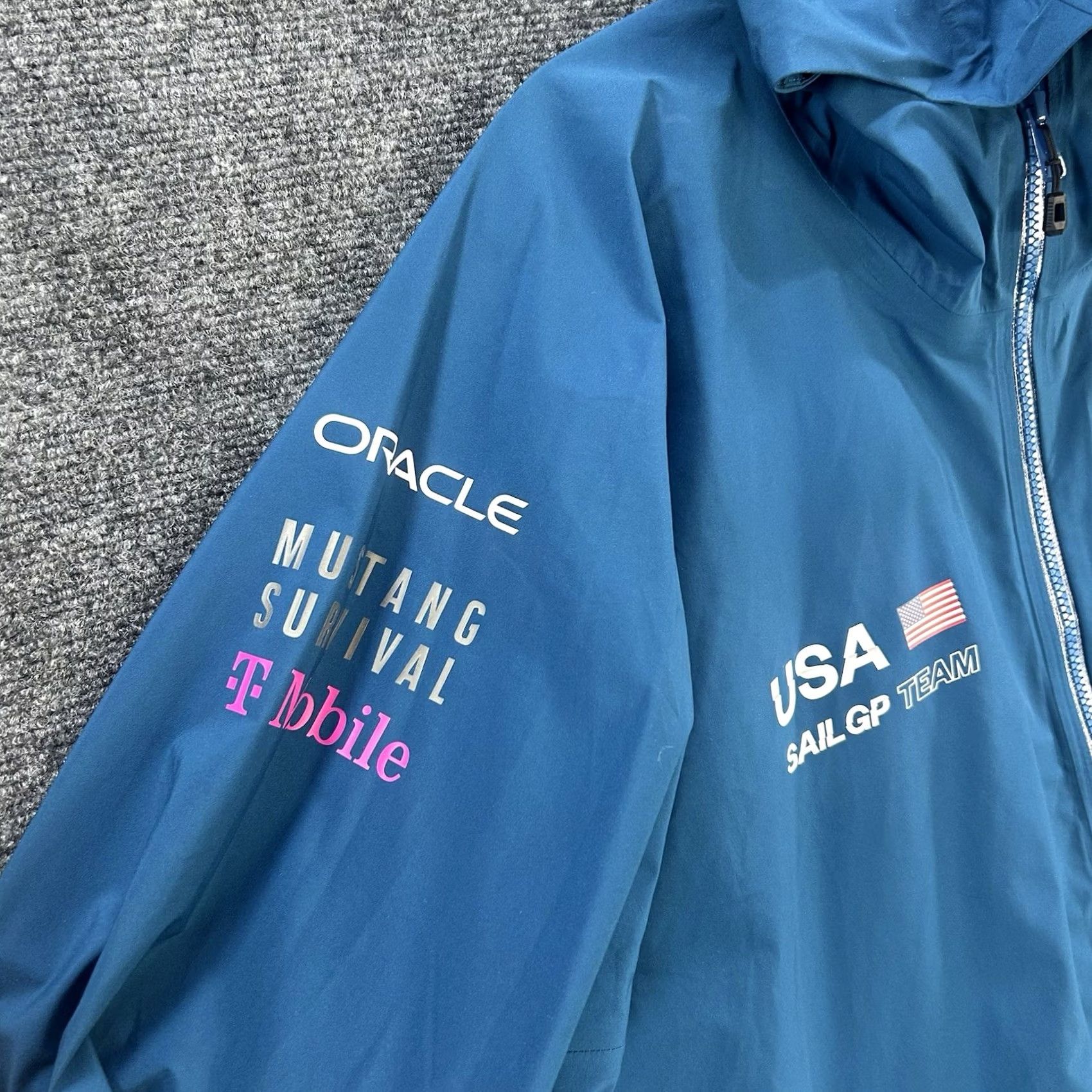 Mustang Survival Jacket Adult 2XL Blue Sailgp Team Usa Oracle T-Mobile Nwot, Men's (Size Xxl) — image 5 of 6
