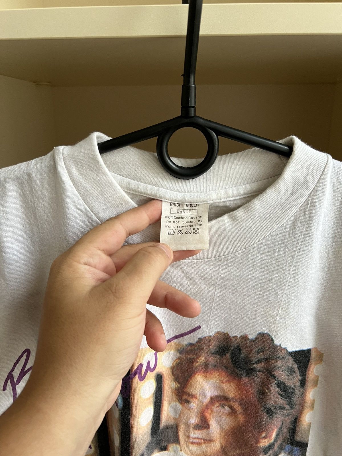 Band Tees Vintage 1991 Barry Manilow T-Shirt Music Tee Size L Size US L / EU 52-54 / 3 - 6 Thumbnail