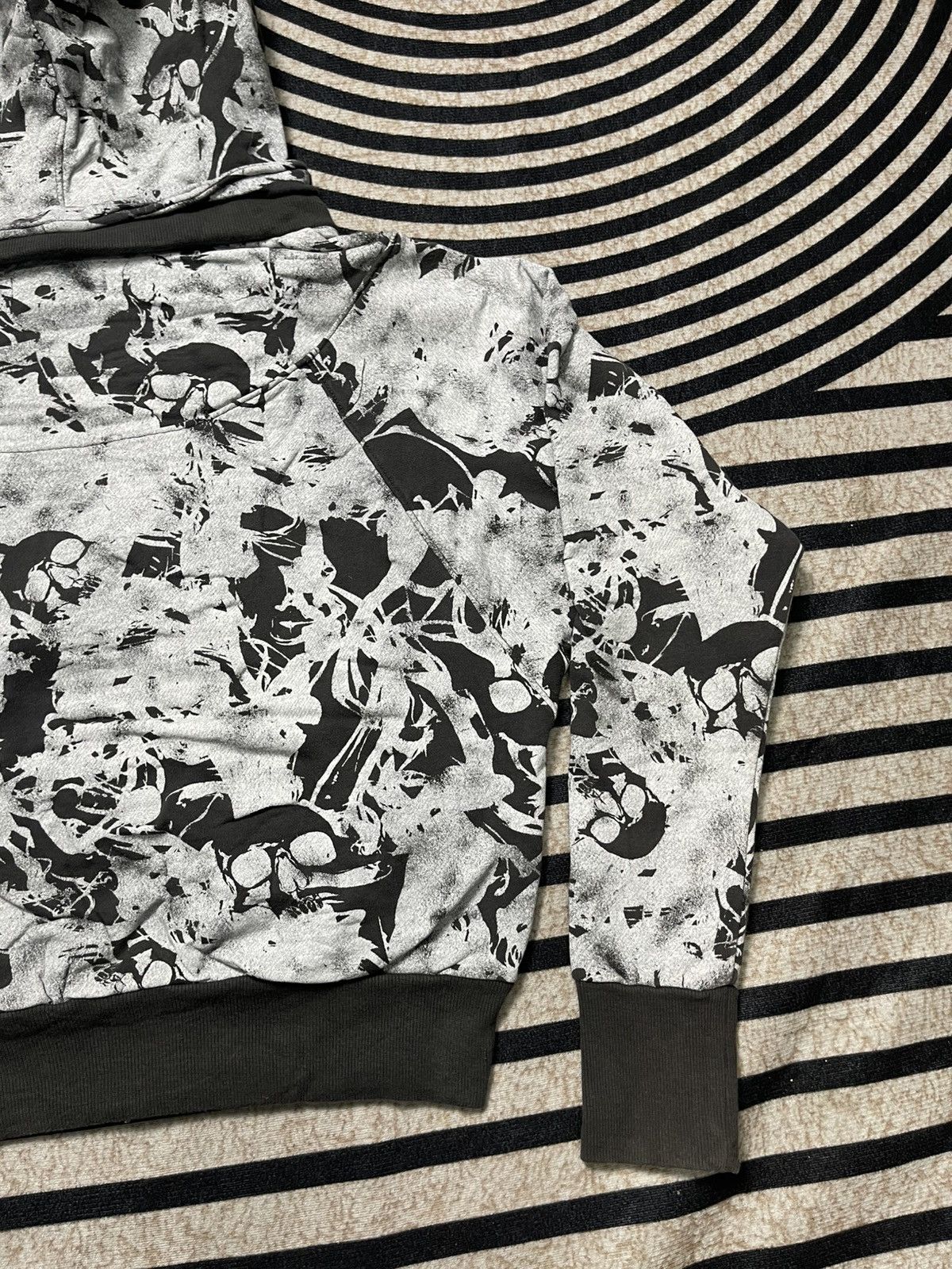 Seditionaries 00s HEAVEN AND EARTH DYE SKULL OVP BONO SERIES ZIPPER HOODIE Size US M / EU 48-50 / 2 - 18 Thumbnail