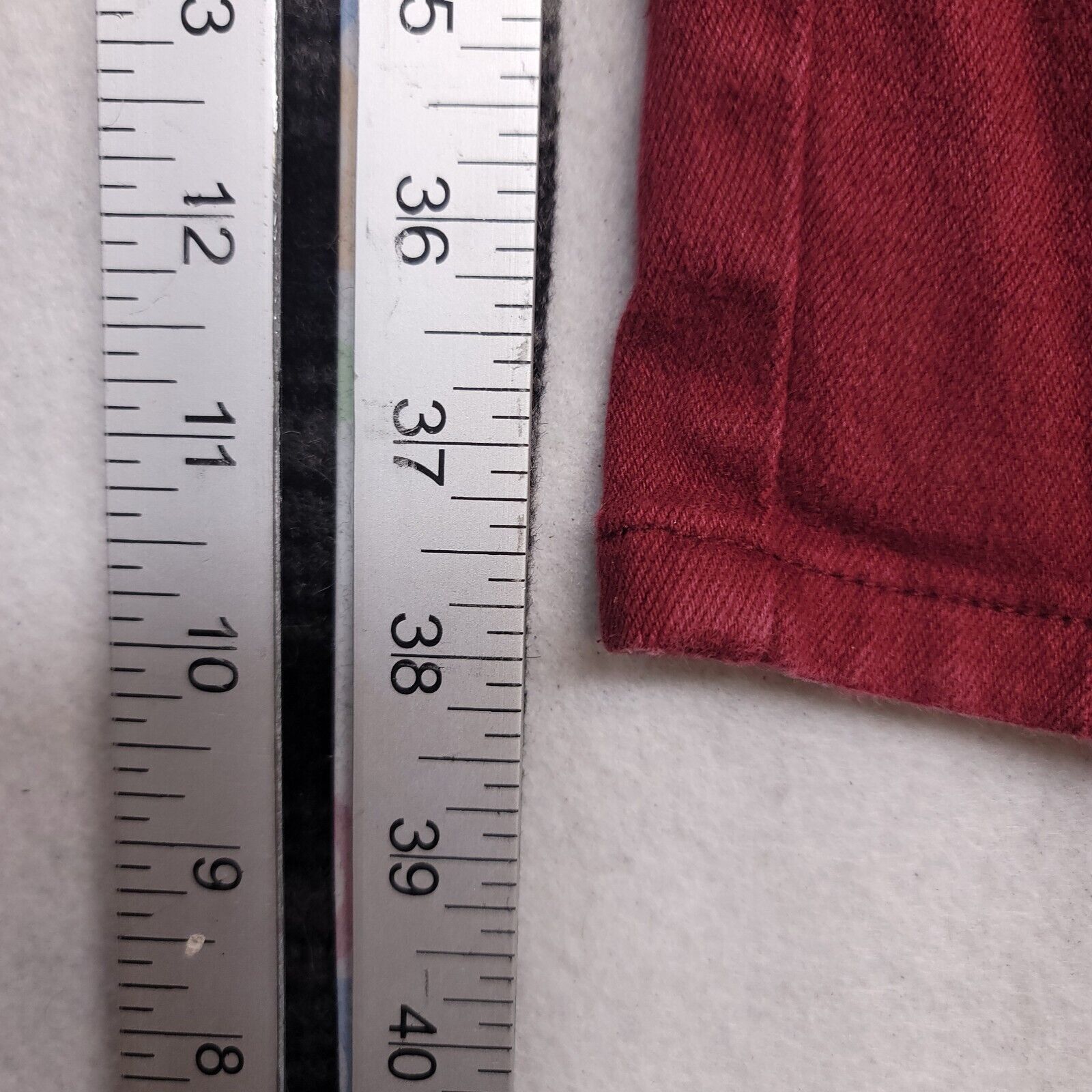 Gloria Vanderbilt Gloria Vanderbilt Button Denim Jeans Womens Size 10P Maroon Size 26" / US 2 / IT 38 - 6 Thumbnail