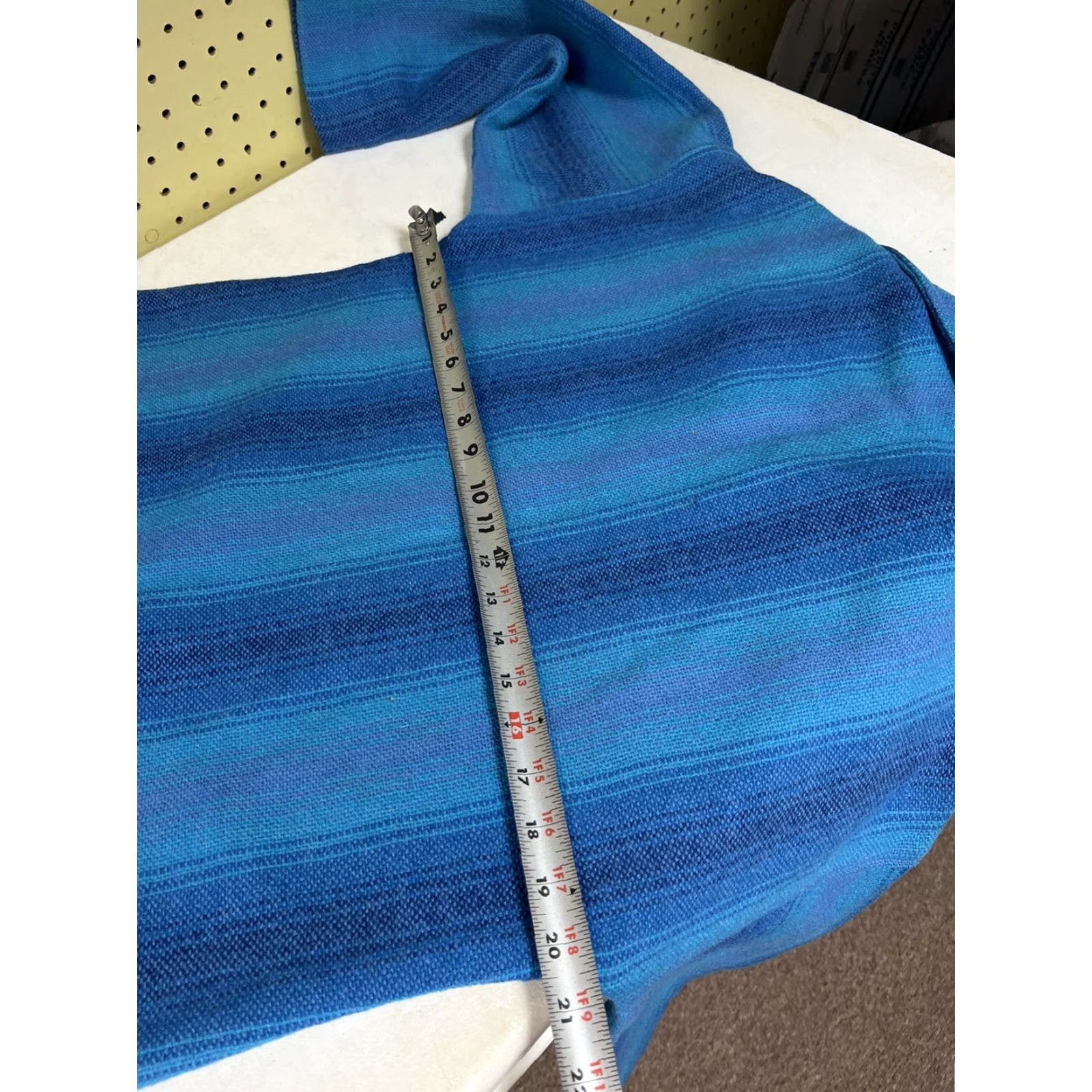 Vintage VINTAGE Jon Ro Wool Pullover Poncho Coat Blue with Front Pocket One Size Men/Women Pullover Wool Size ONE SIZE - 6 Thumbnail