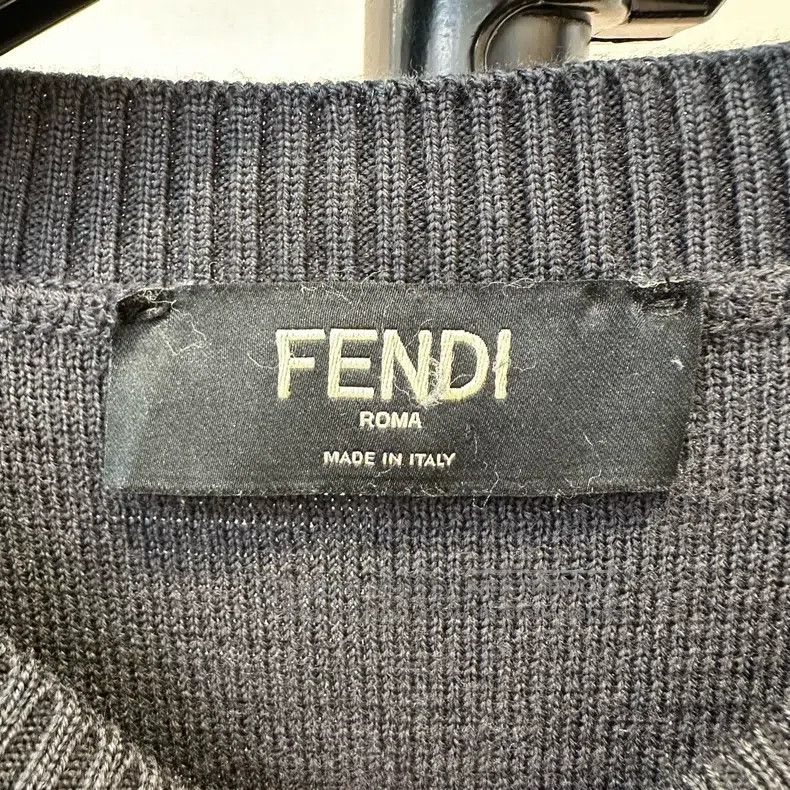 Fendi Fendi Deep Gray Solid Color Crew Neck Long Sleeve Sweater Size US M / EU 48-50 / 2 - 5 Thumbnail