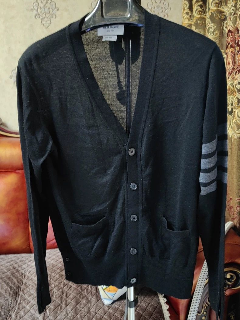 Thom Browne Thom Browne Black striped sweater Size US XL / EU 56 / 4 - 1 Thumbnail