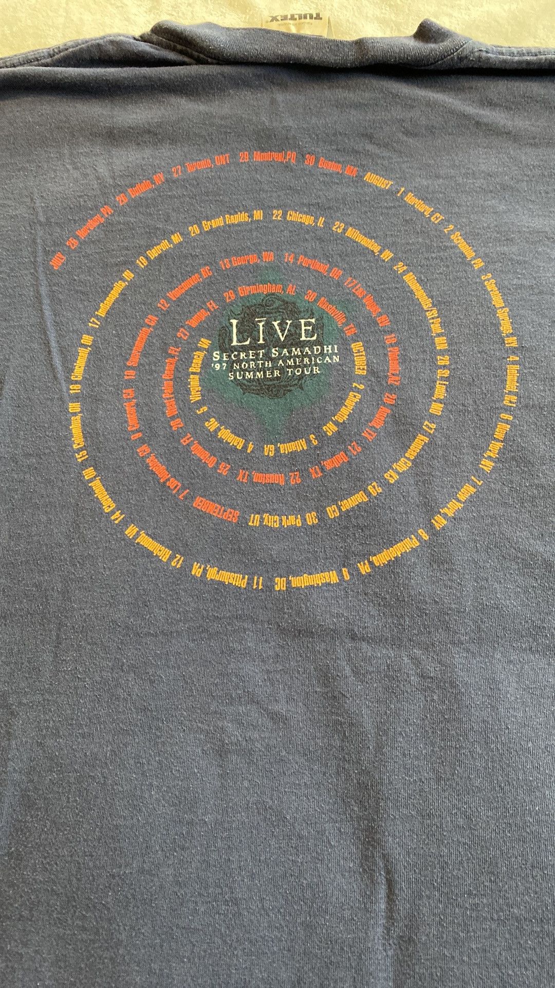 Vintage Vintage Live Blue Secret Samadhi Tour T-Shirt Size US XL / EU 56 / 4 - 4 Thumbnail
