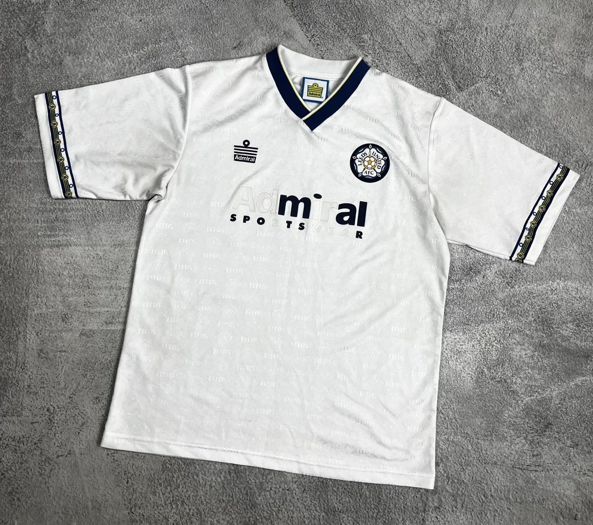 Vintage ADMIRAL LEEDS UNITED VINTAGE BLOKECORE SCORE DRAW JERSEY Size US L / EU 52-54 / 3 - 1 Thumbnail