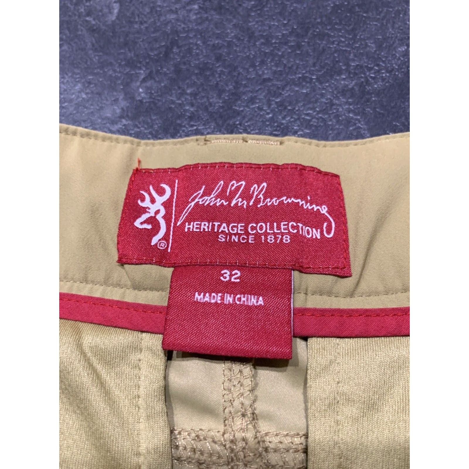 Vintage Vintage Browning Men’s Golf Shorts 32 Khaki Bermuda Flat Front Zipper Logo Summer Size US 32 / EU 48 - 5 Thumbnail