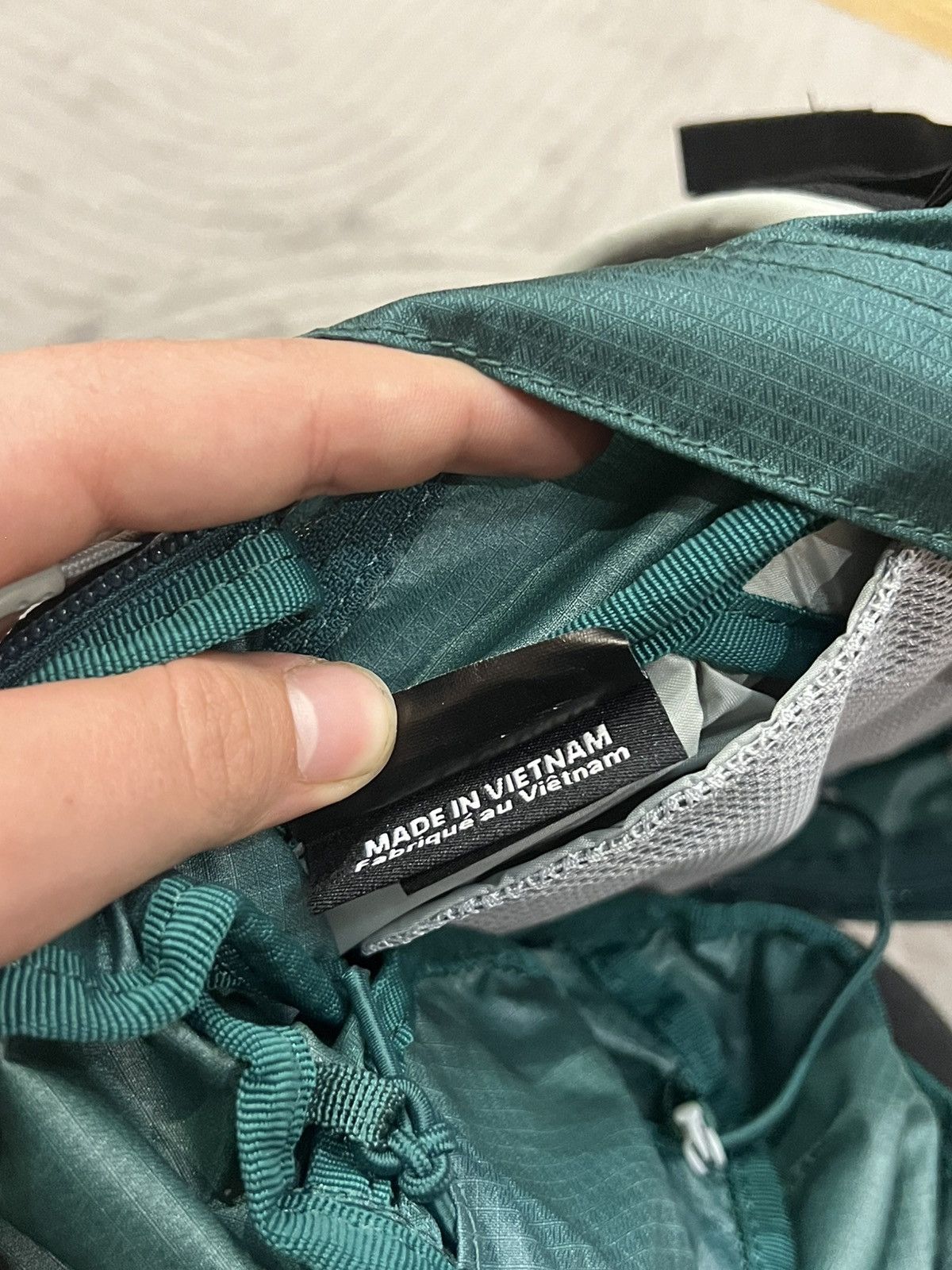 Osprey Osprey Tempest 9 Jasper Green (With Tags) Size ONE SIZE - 15 Thumbnail