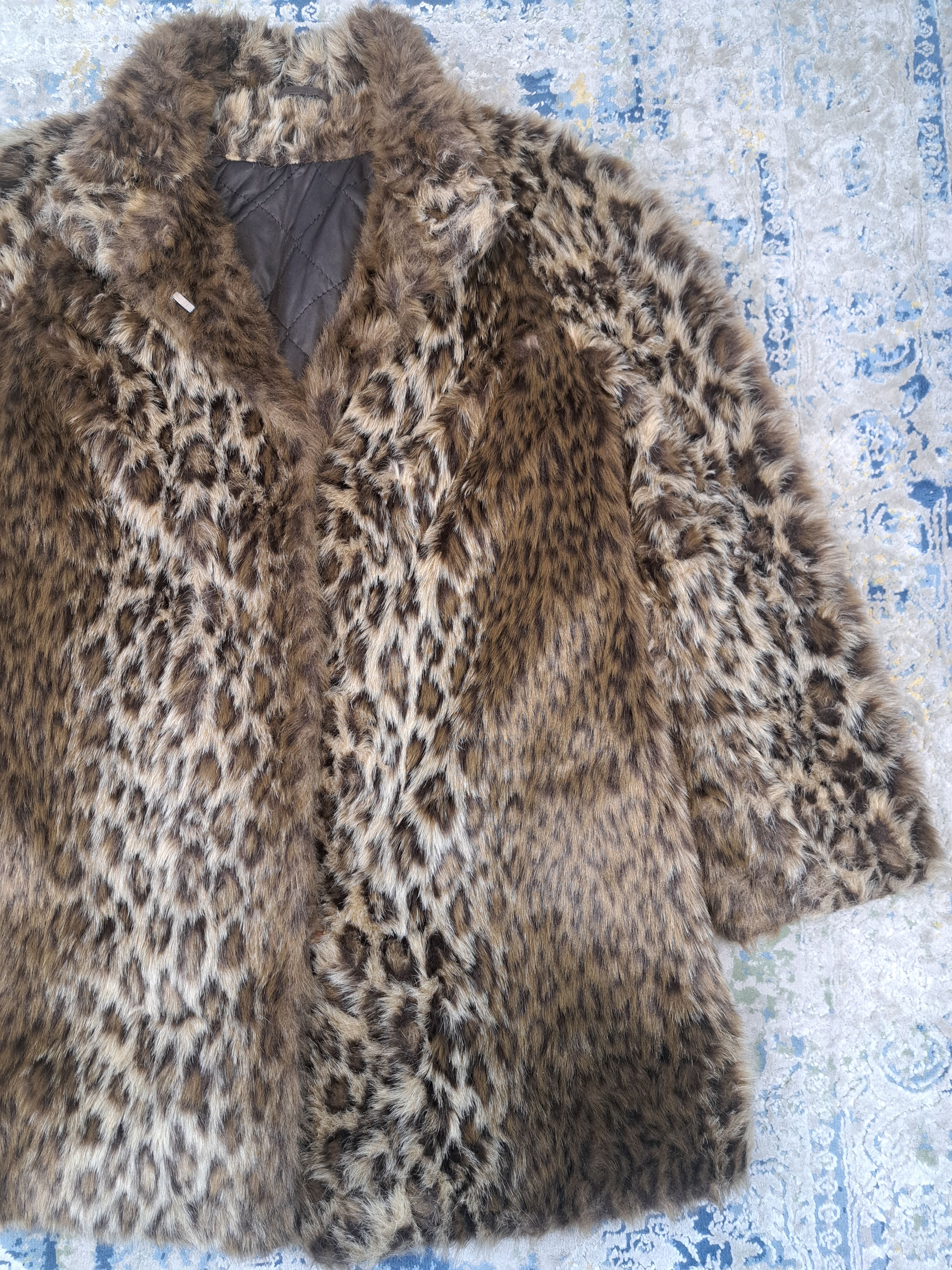 Vintage Vintage Leopard Faux Fur Coat 70s 80s Like CDG Supreme Size M / US 6-8 / IT 42-44 - 4 Thumbnail