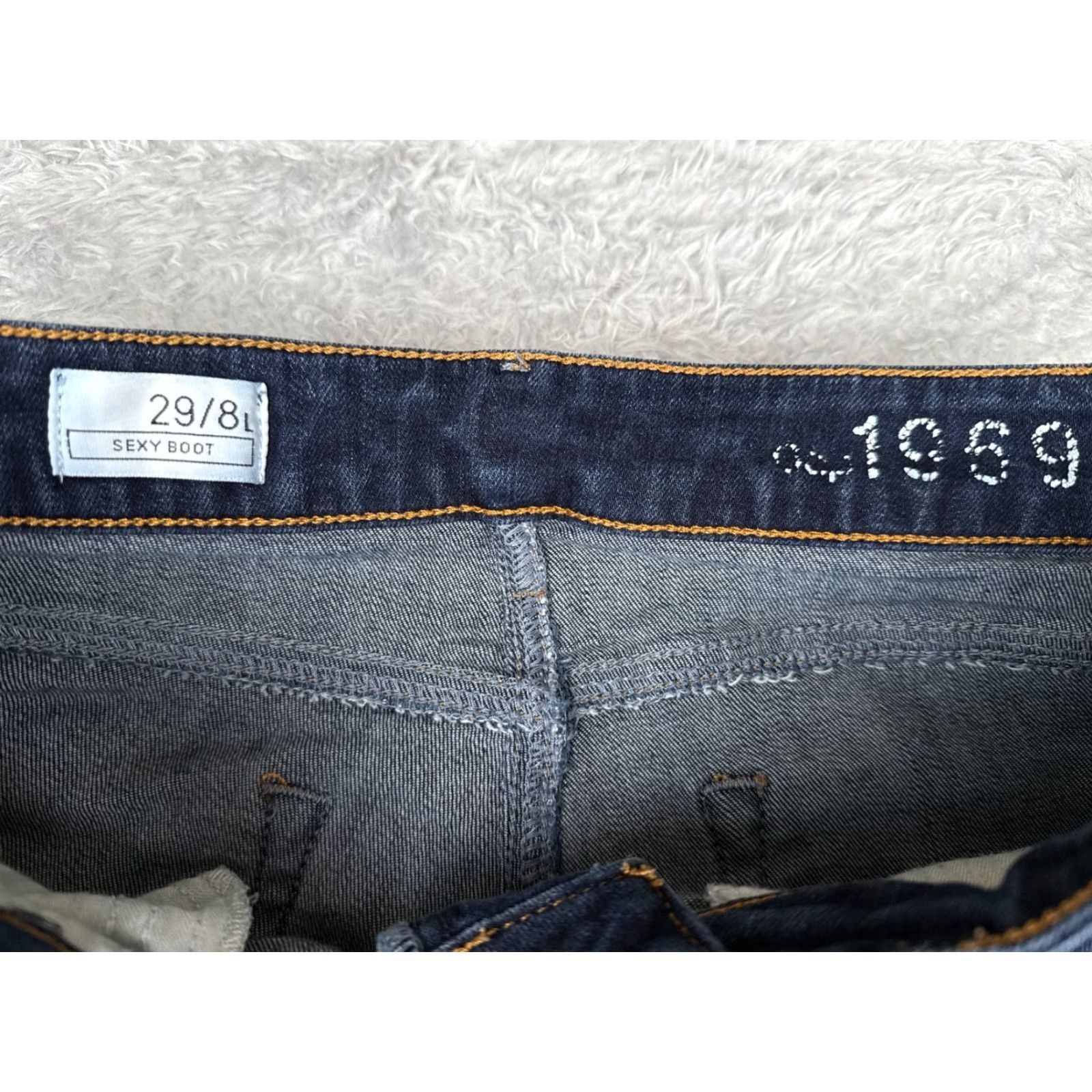 Gap Gap Jeans Womens Bootcut Jeans 8 Blue Denim Mid Rise 30x32 Bootcut 5-Pocket Stretch Cotton Blend Gap 1969 Western American Size 30" / US 8 / IT 44 - 6 Thumbnail