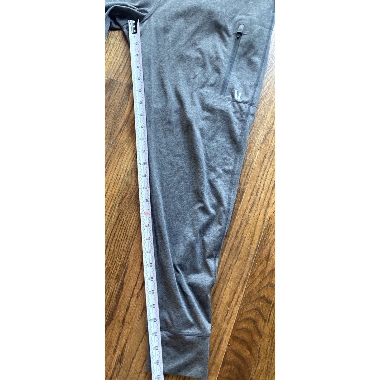 Vuori Vuori Sunday Performance Joggers Mens S Gray Drawstring Adjustable Waist Athleisure Tapered Pants Regular Fit Streetwear ח Size US 29 - 3 Thumbnail